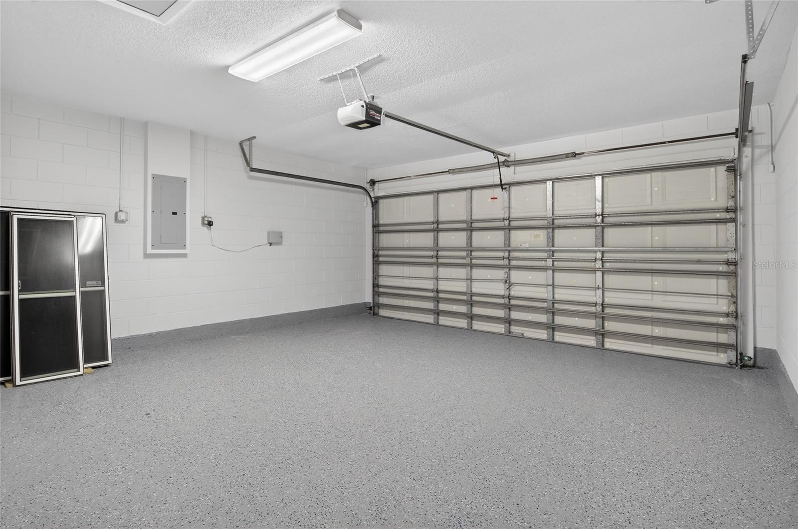 Image 33 of 51 For 501 Pointe Allyson Way