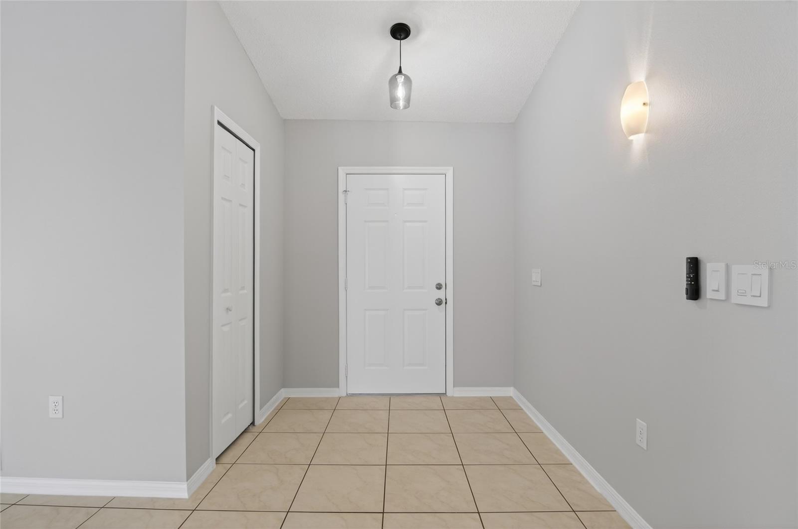 Image 4 of 51 For 501 Pointe Allyson Way