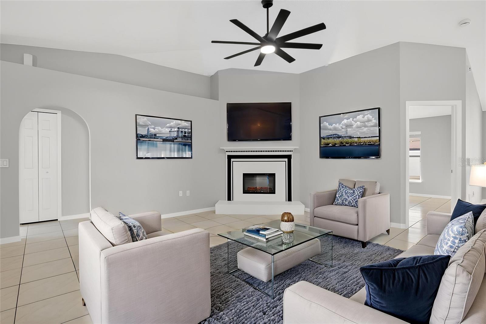 Image 8 of 51 For 501 Pointe Allyson Way