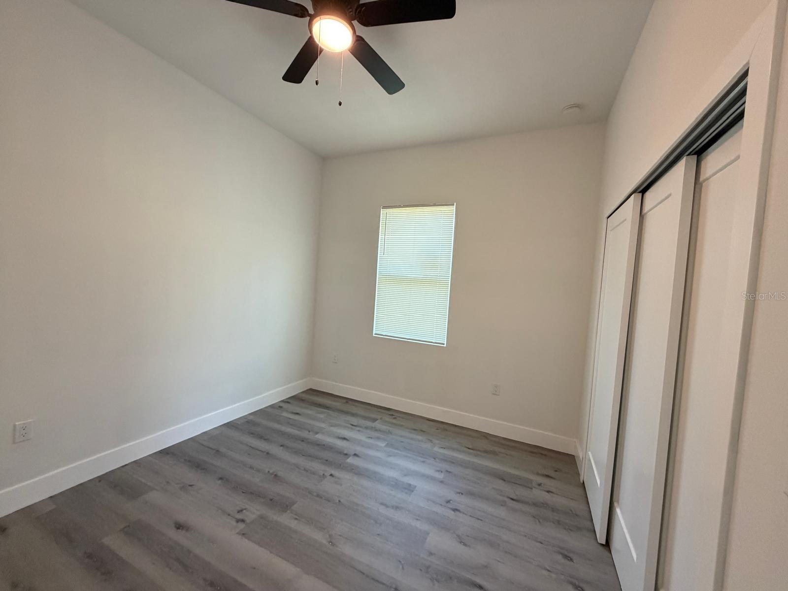 Image 20 of 20 For 122 Naomi Place