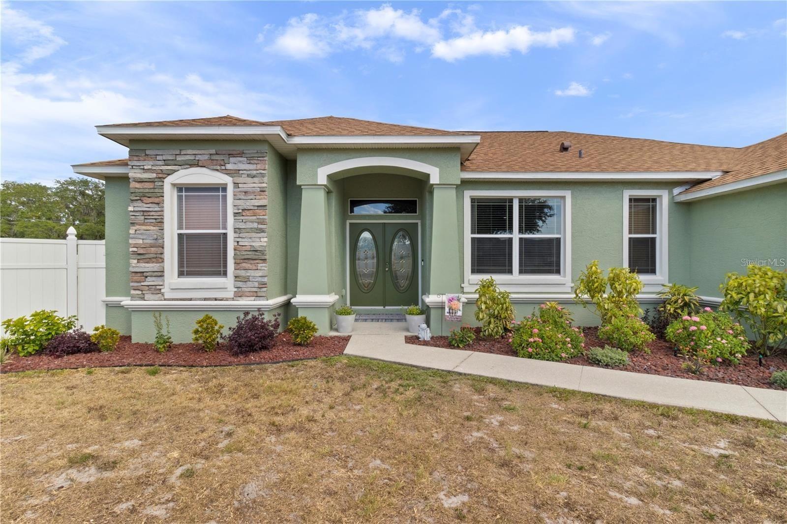 Image 2 of 43 For 6003 Live Oak Drive