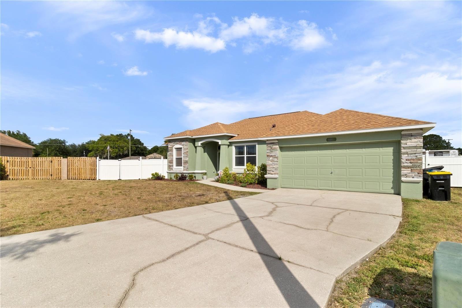 Image 3 of 43 For 6003 Live Oak Drive