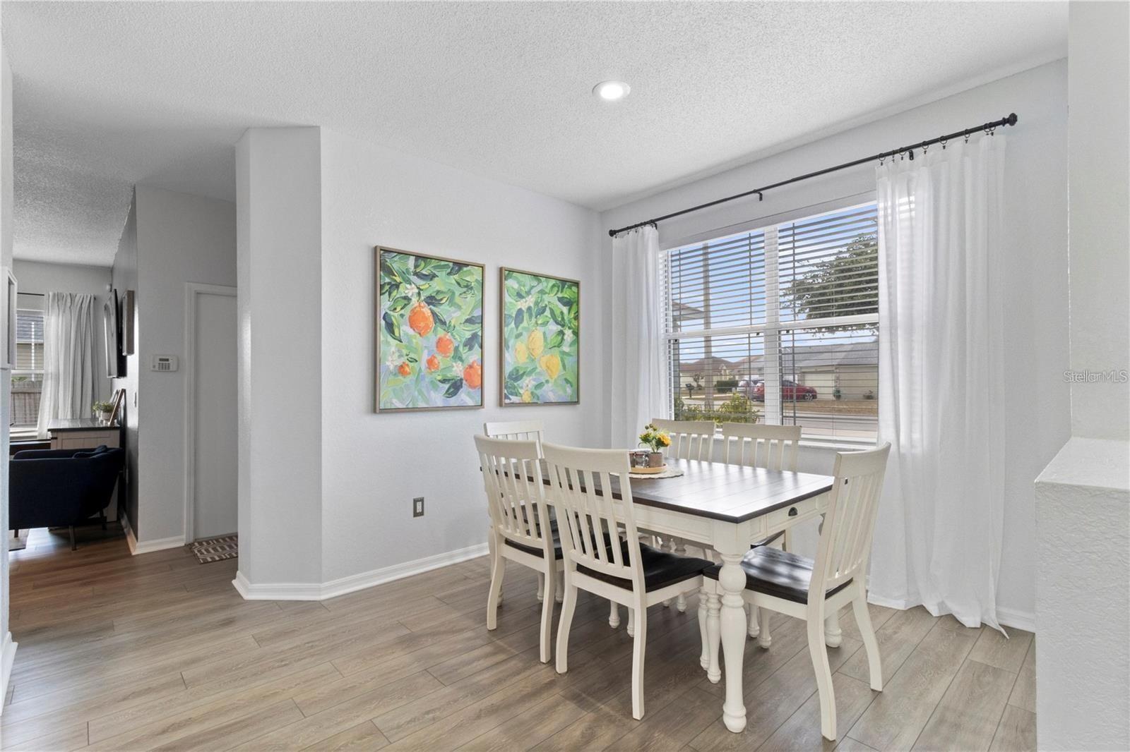 Image 6 of 43 For 6003 Live Oak Drive