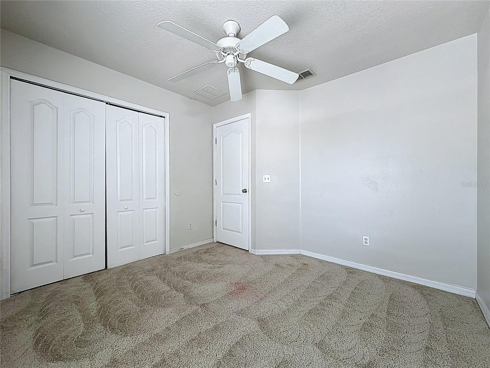 Image 35 of 39 For 1893 Royal Ridge Drive