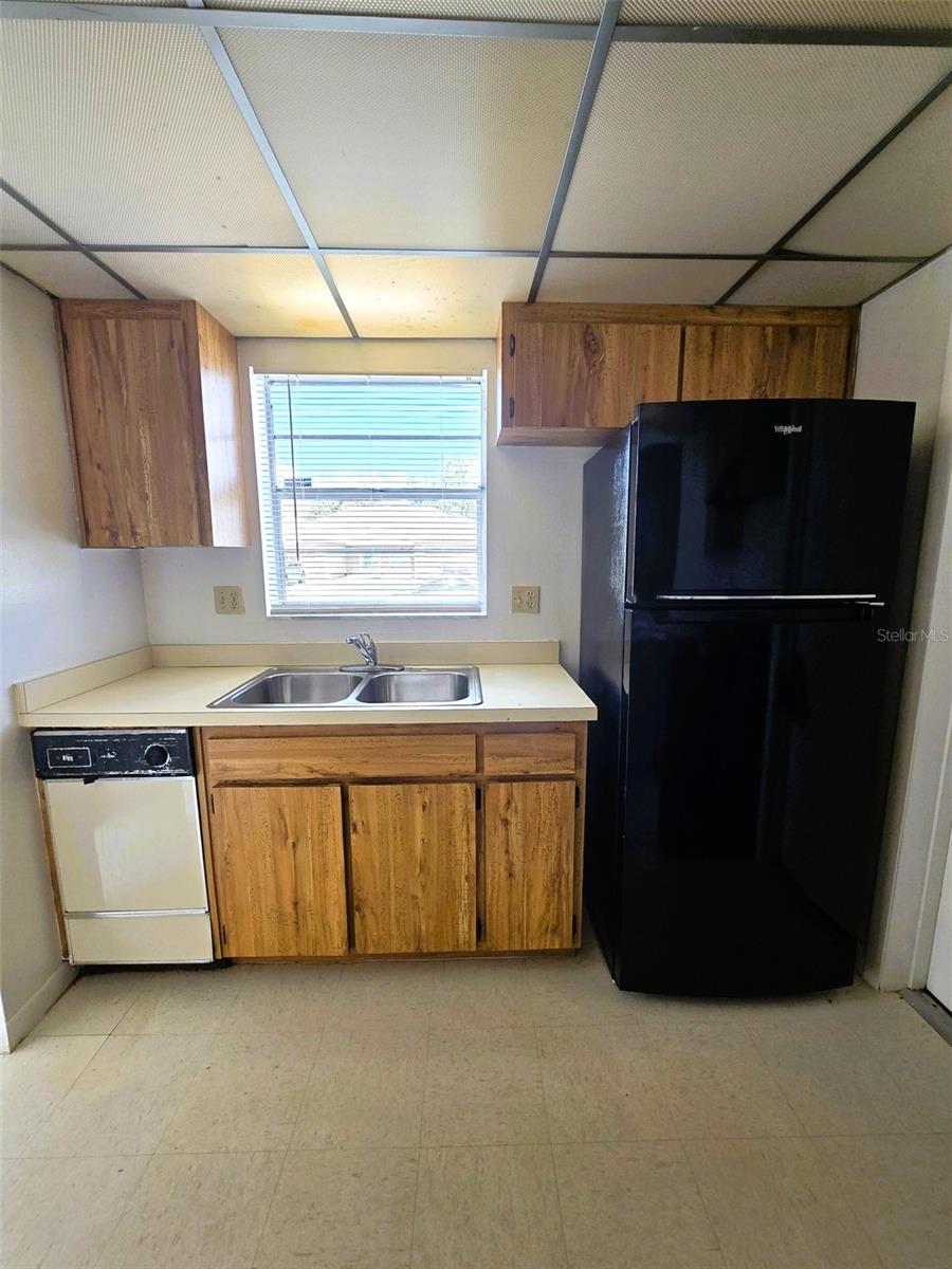 Image 11 of 19 For 702 Lucaya Drive