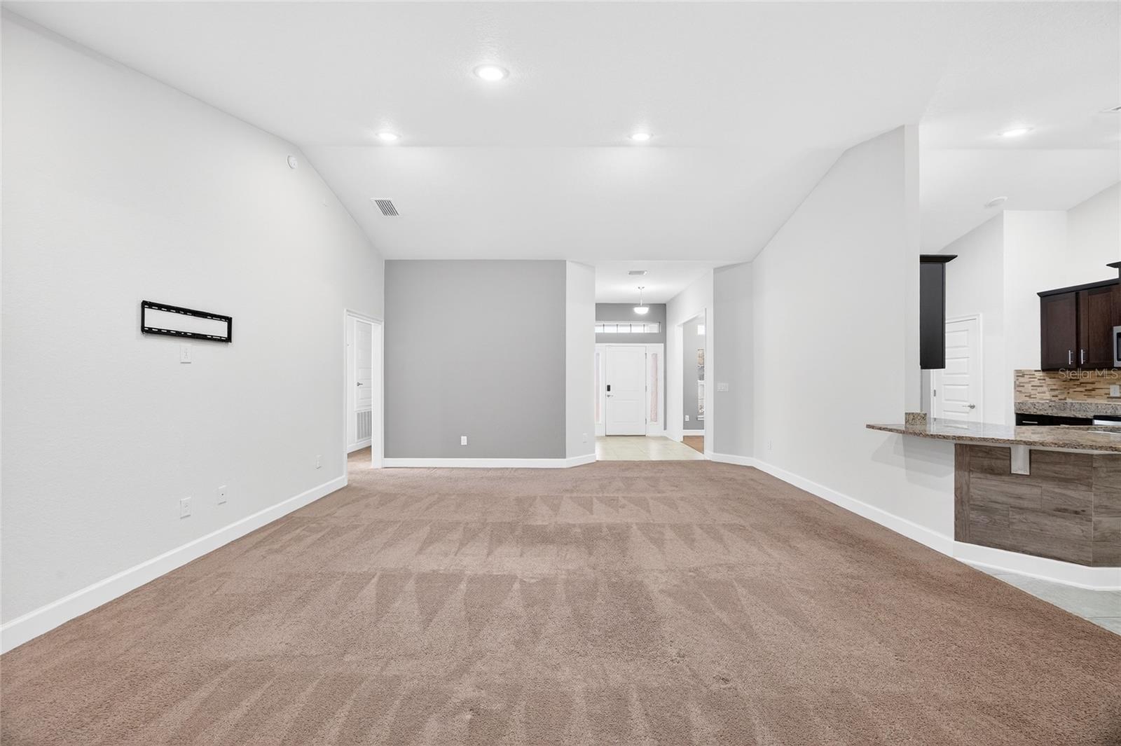 Image 25 of 81 For 9546 51st Circle