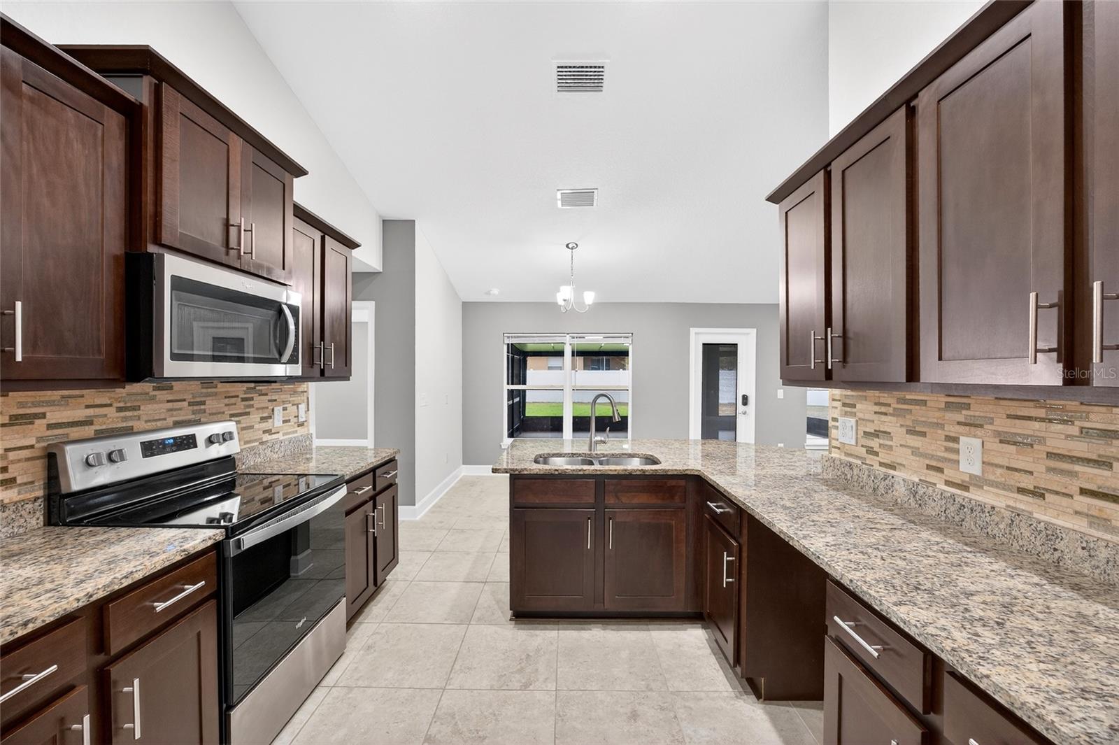 Image 34 of 81 For 9546 51st Circle