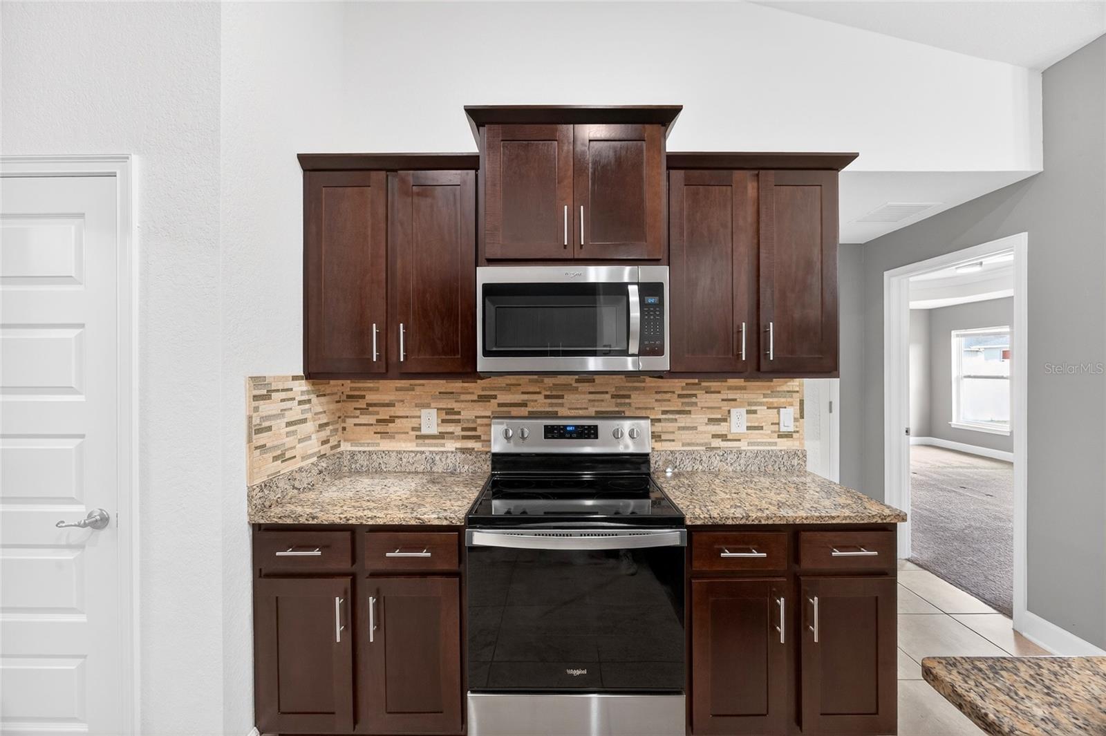 Image 37 of 81 For 9546 51st Circle