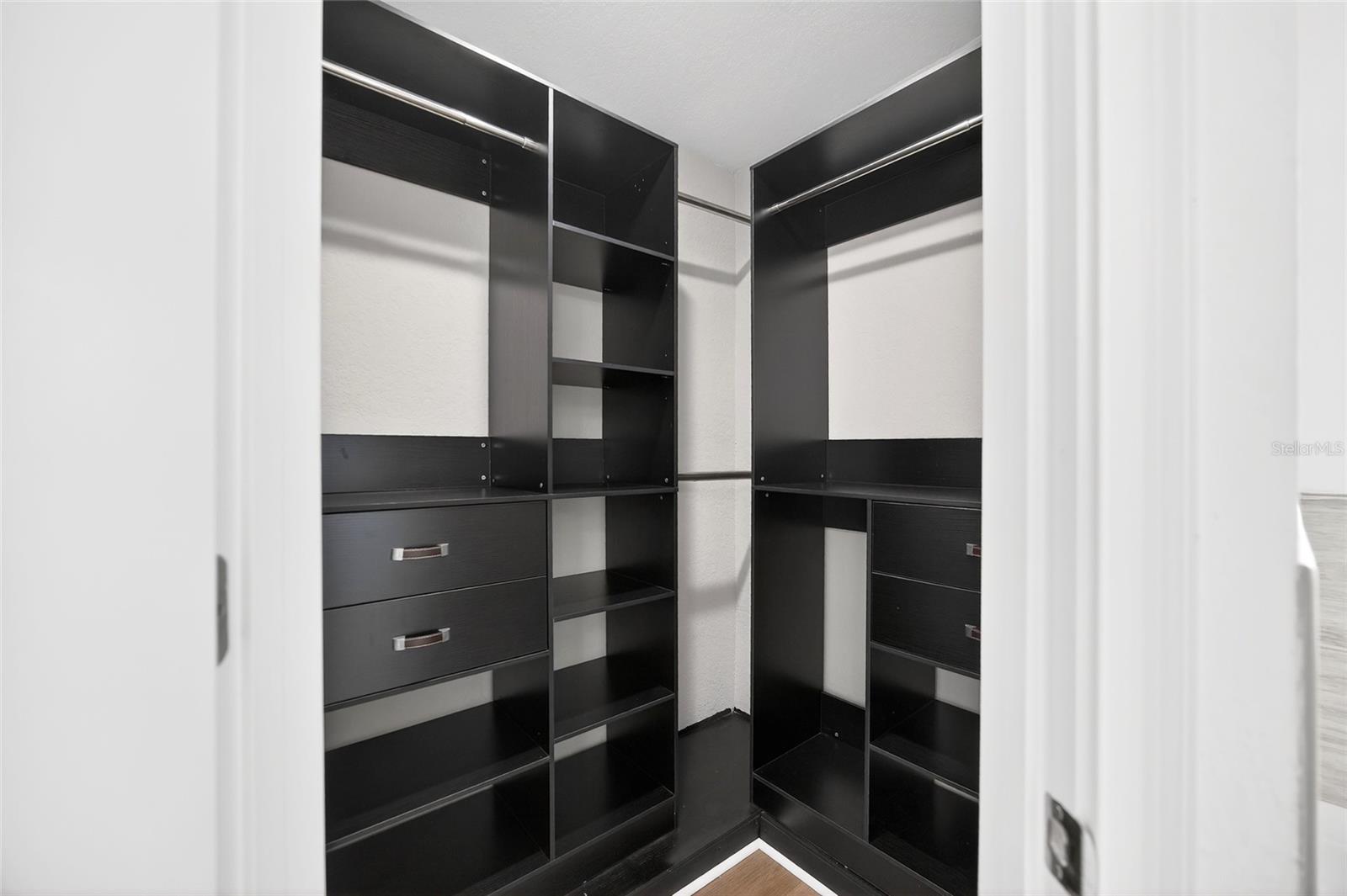 Image 52 of 81 For 9546 51st Circle