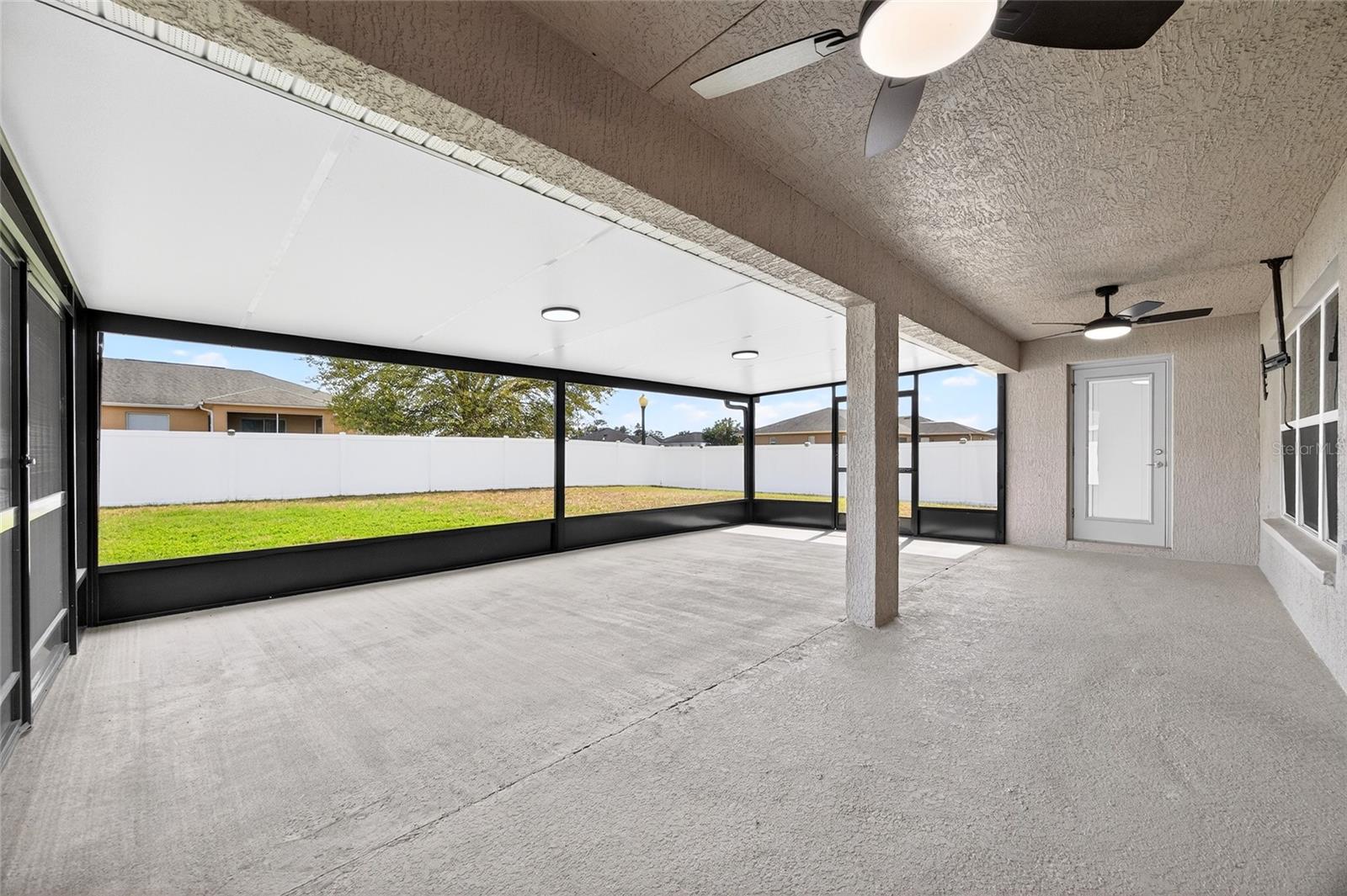 Image 61 of 81 For 9546 51st Circle