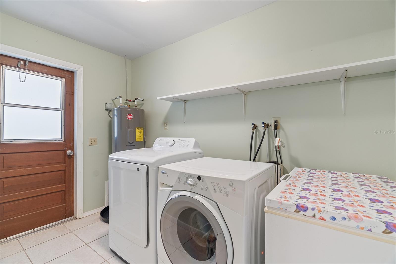 Image 18 of 55 For 216 Georgia Avenue