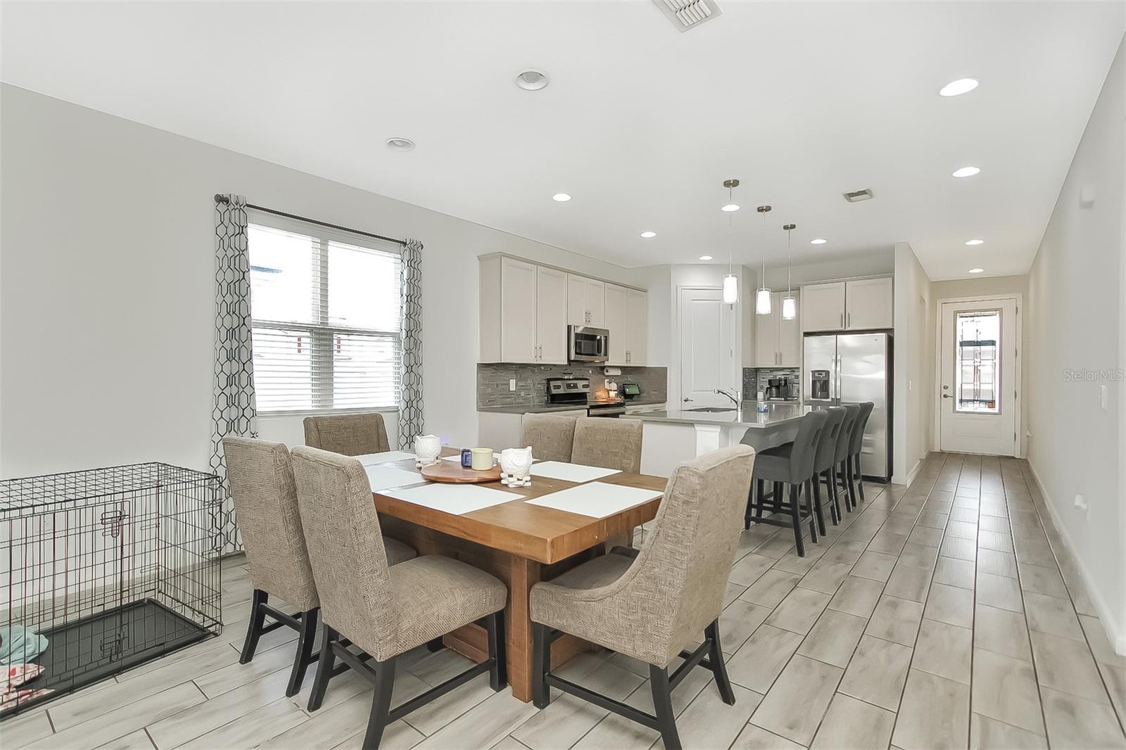 Image 10 of 36 For 120 Summershore Drive