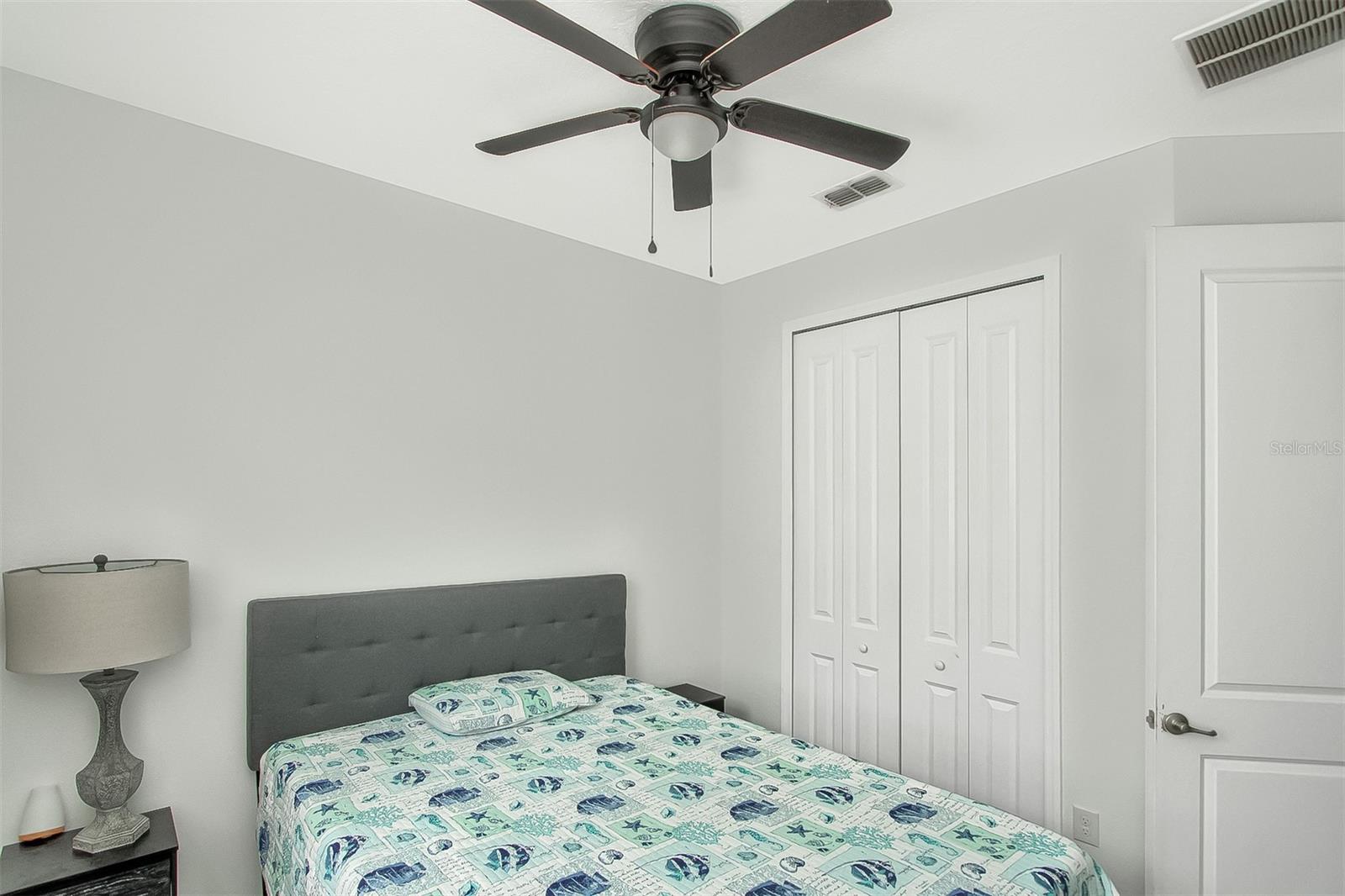 Image 16 of 36 For 120 Summershore Drive