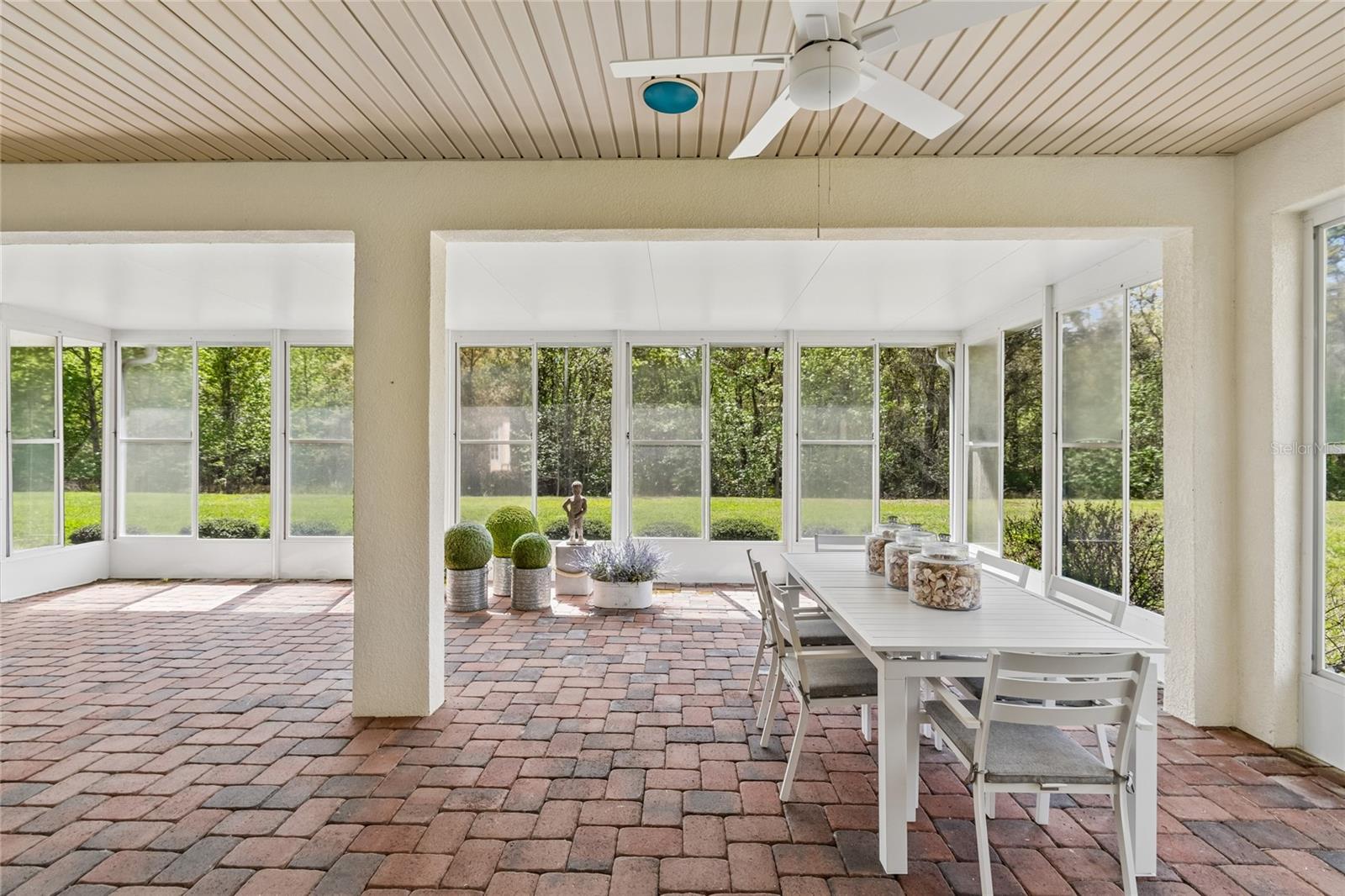 Image 46 of 78 For 917 Shorehaven Dr