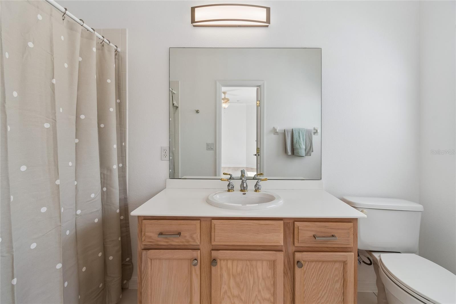 Image 55 of 78 For 917 Shorehaven Dr