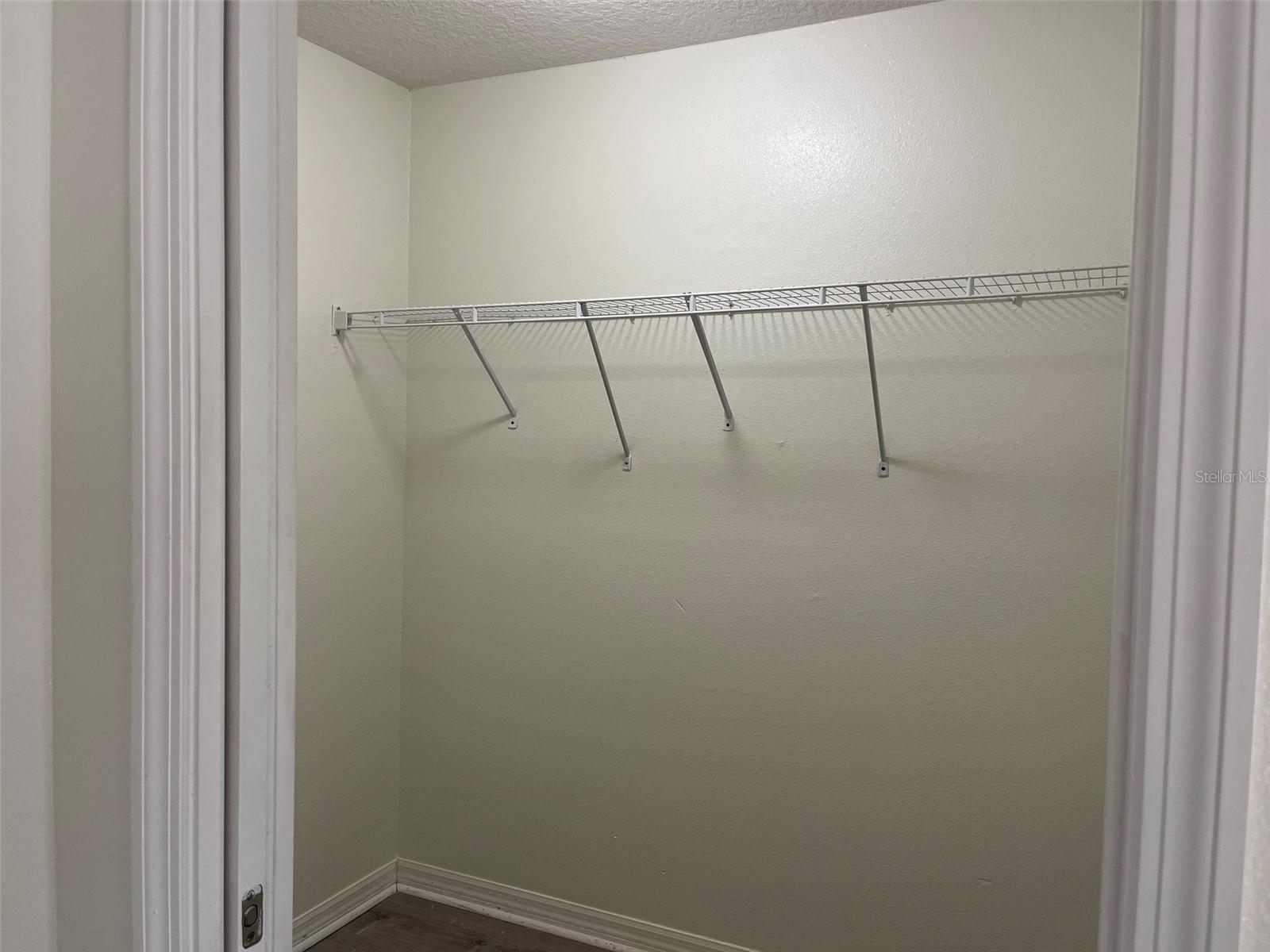 Image 11 of 27 For 917 Sumner Street