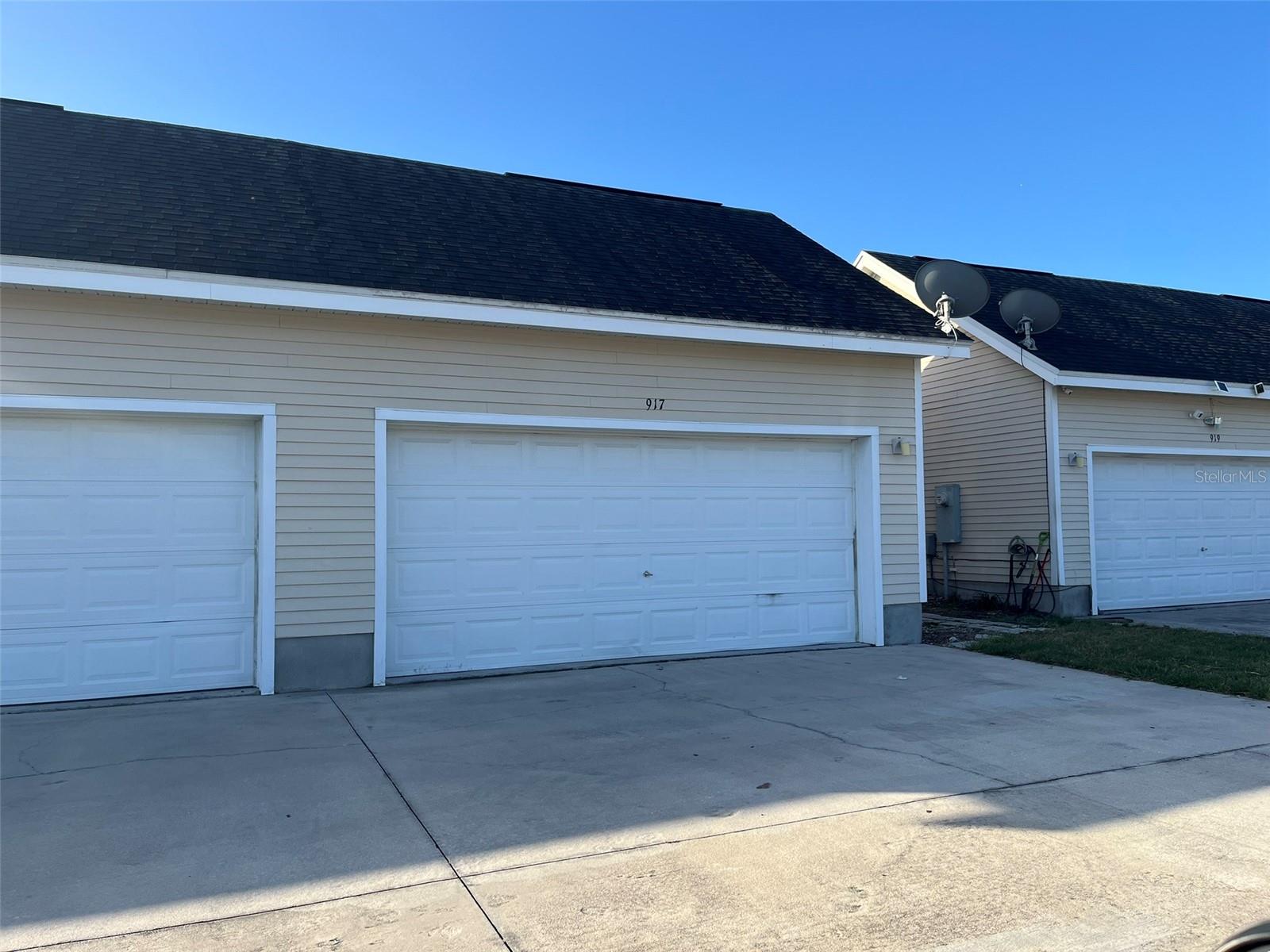 Image 25 of 27 For 917 Sumner Street