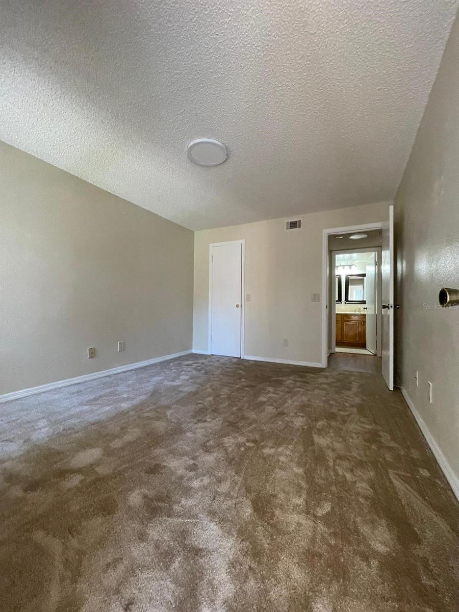 Image 24 of 25 For 4540 Commander Drive 2223