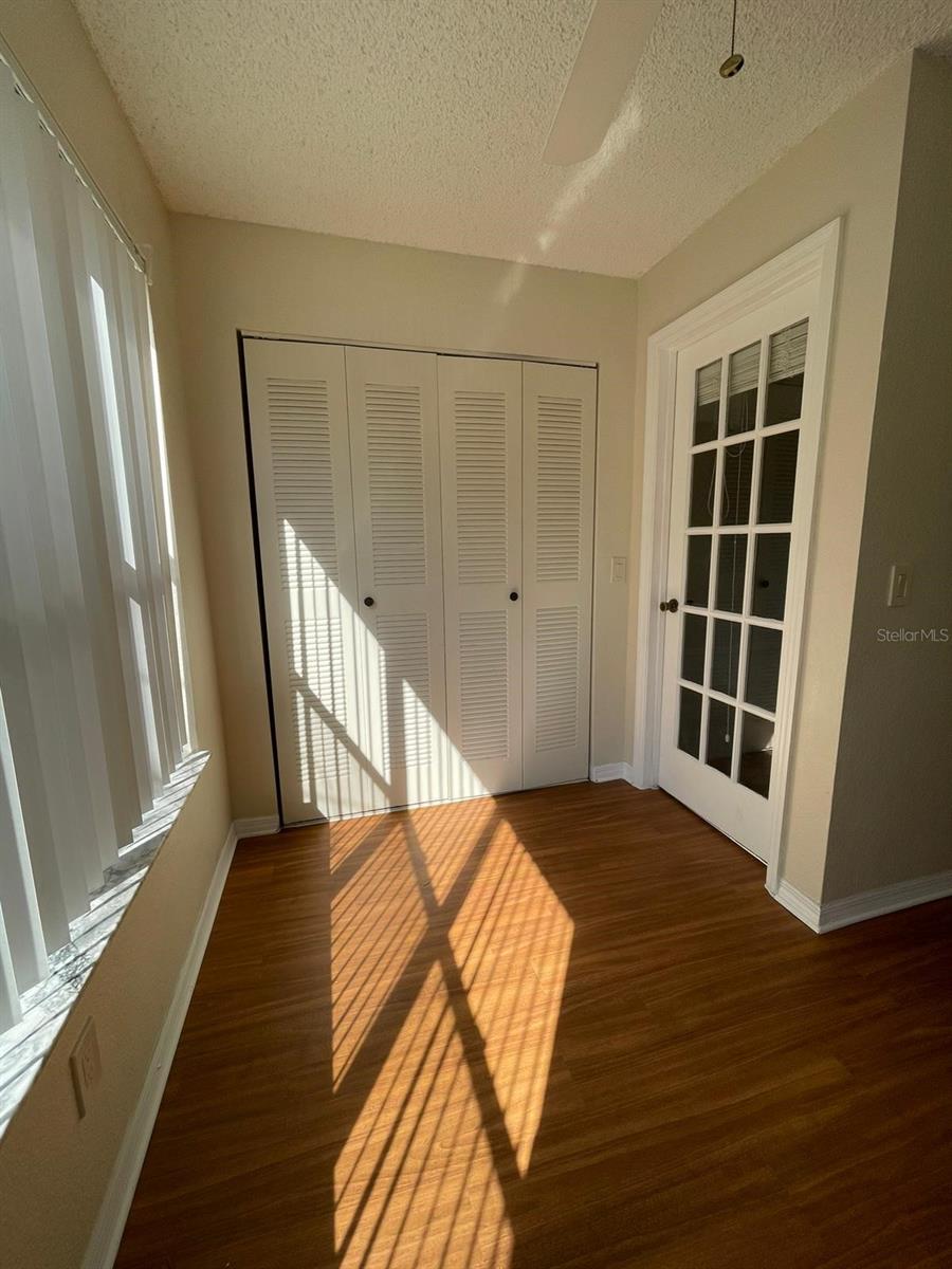 Image 25 of 25 For 4540 Commander Drive 2223