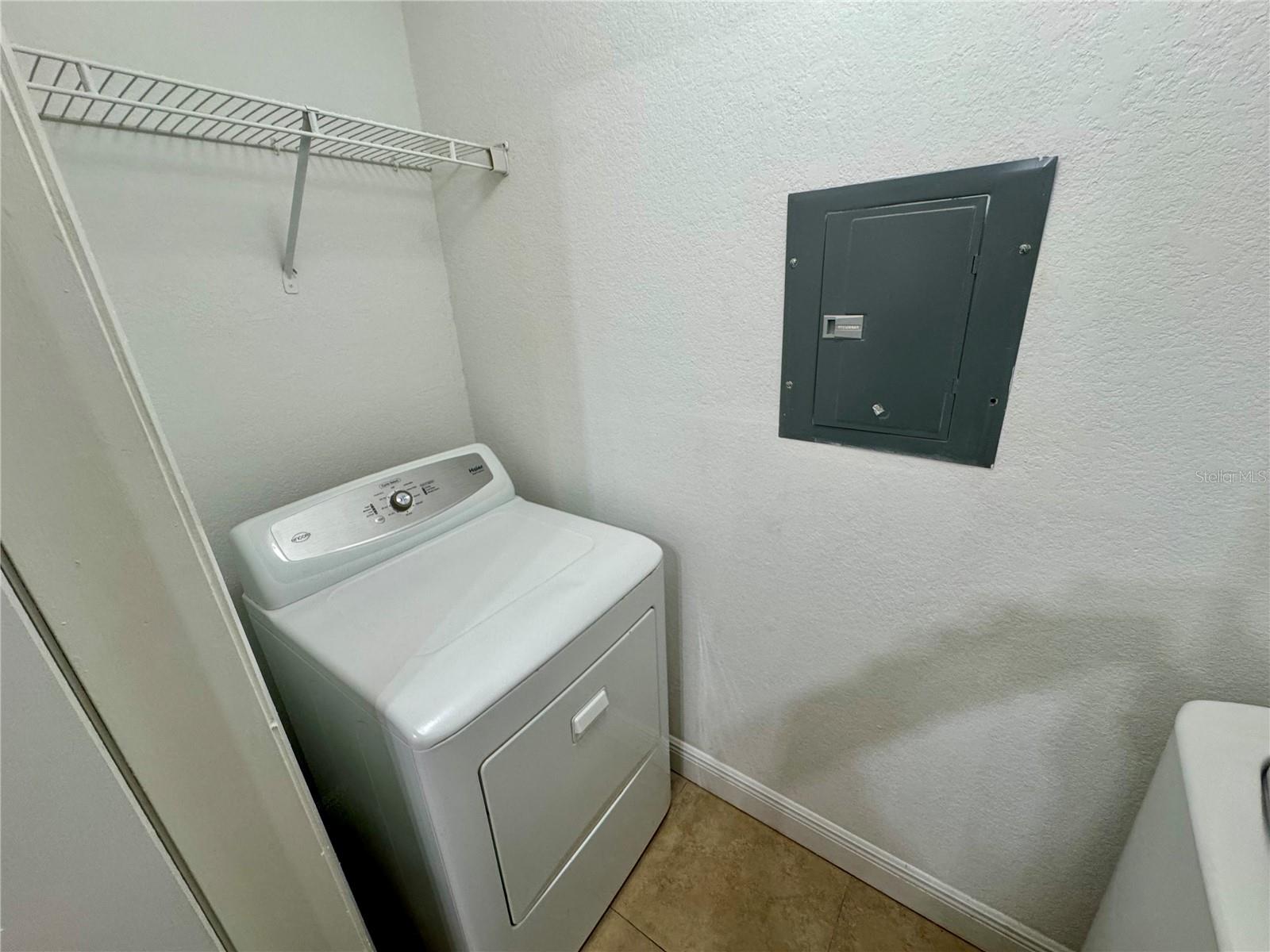 Image 11 of 24 For 5533 Chrishire Way F207