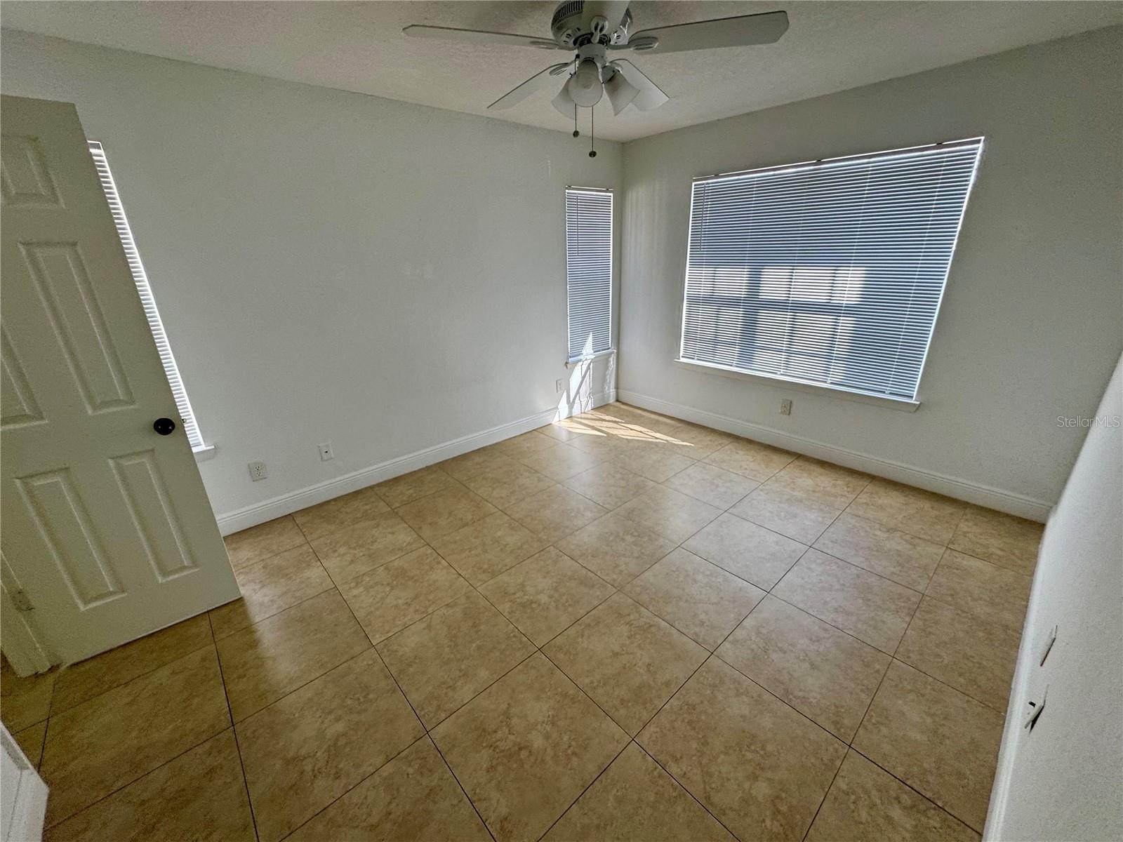 Image 15 of 24 For 5533 Chrishire Way F207