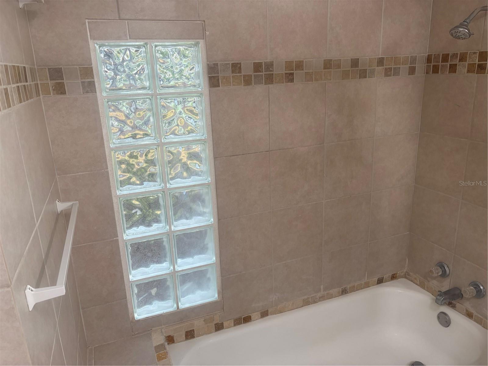 Image 11 of 21 For 8302 Split Rail Lane