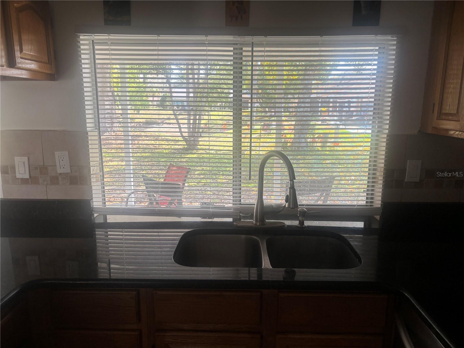 Image 6 of 21 For 8302 Split Rail Lane