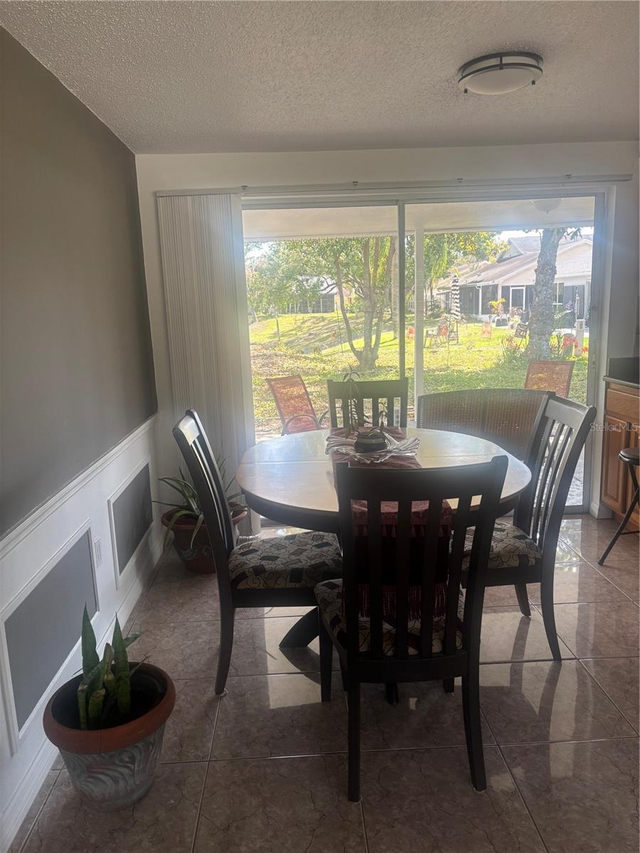 Image 7 of 21 For 8302 Split Rail Lane