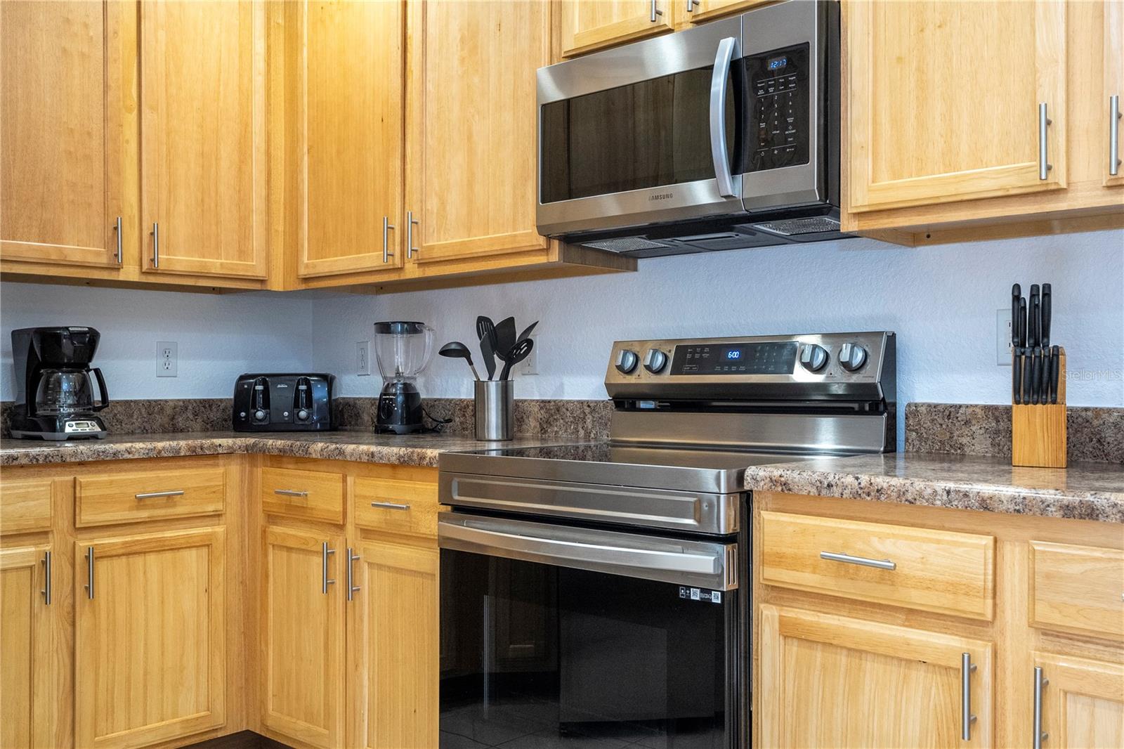 Image 13 of 88 For 9055 Treasure Trove Lane 208