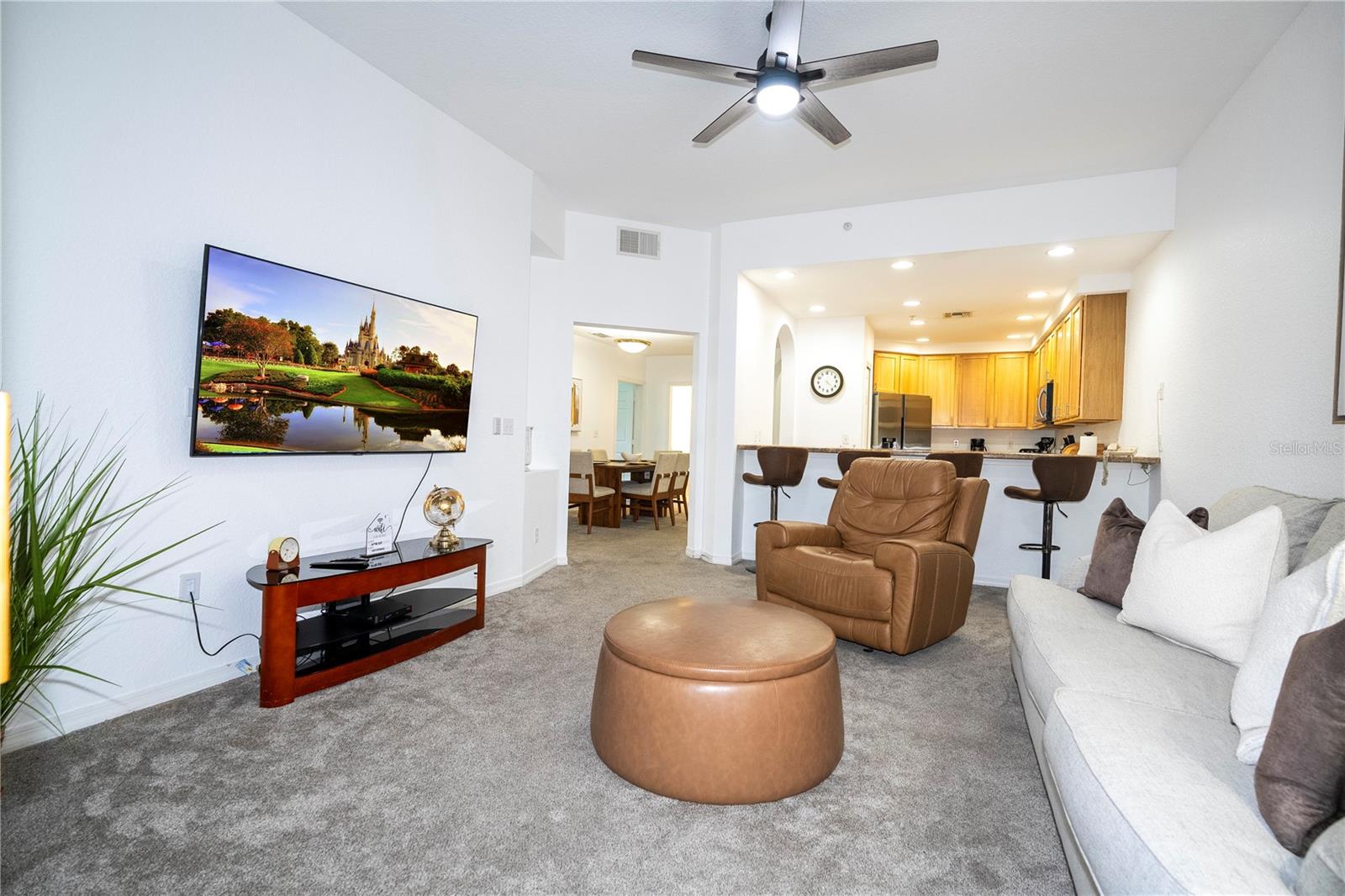 Image 28 of 88 For 9055 Treasure Trove Lane 208