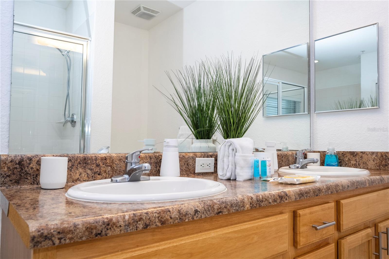 Image 42 of 88 For 9055 Treasure Trove Lane 208