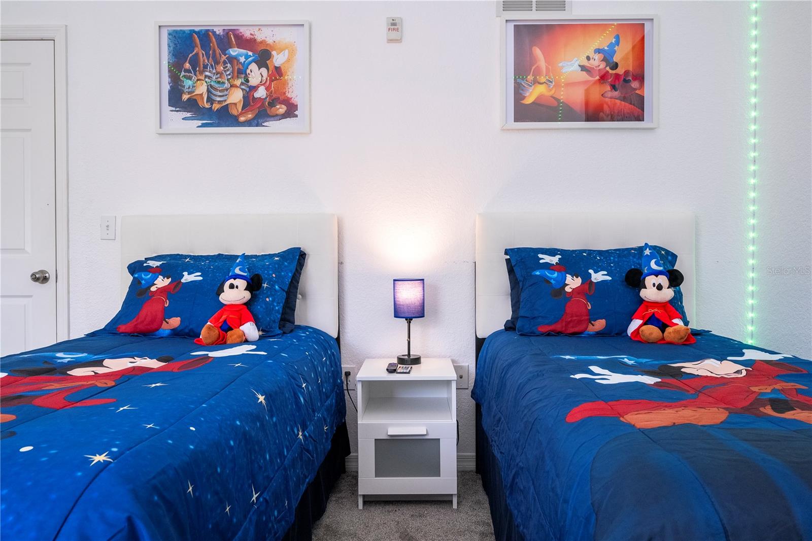 Image 50 of 88 For 9055 Treasure Trove Lane 208