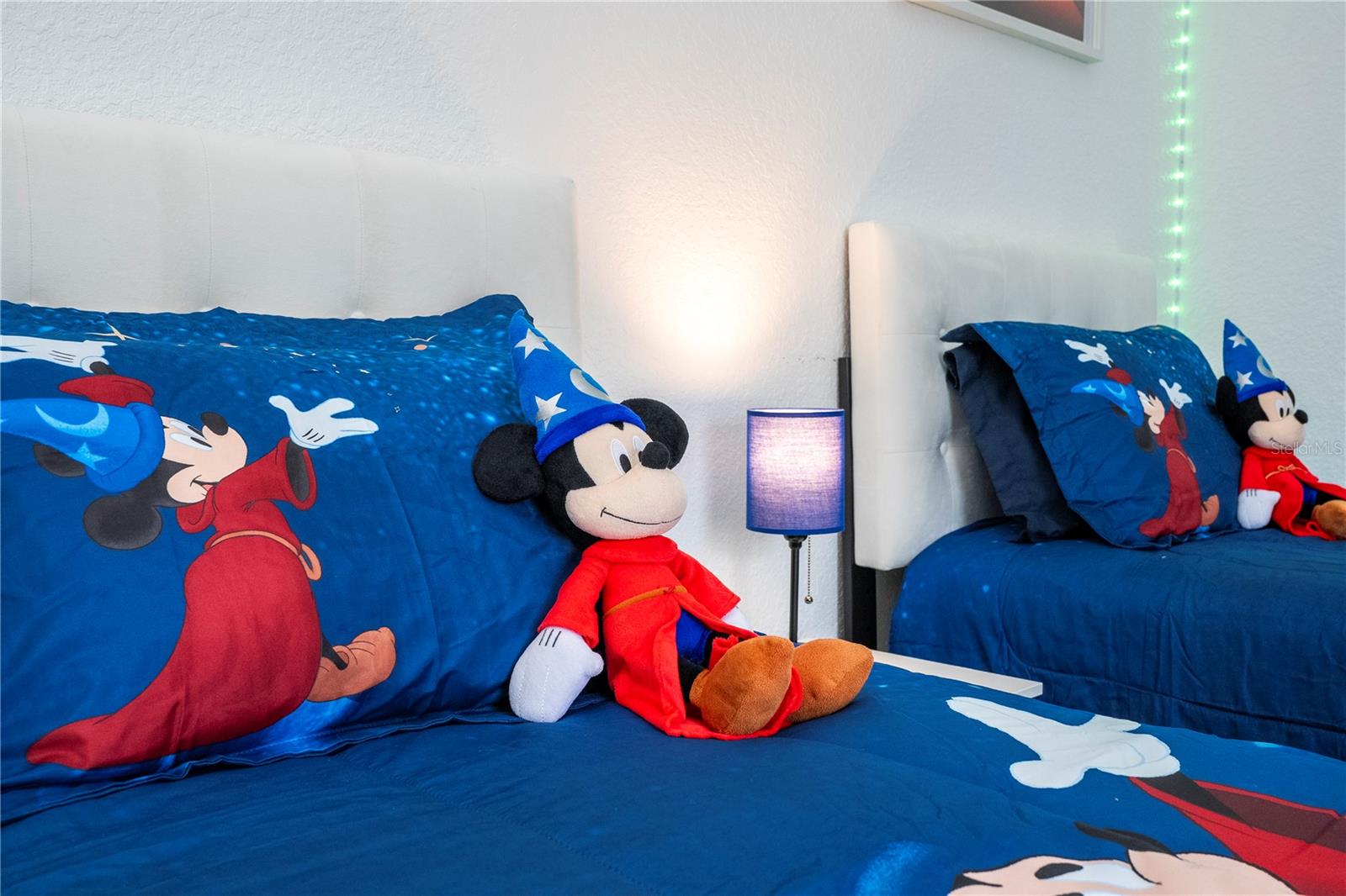 Image 54 of 88 For 9055 Treasure Trove Lane 208