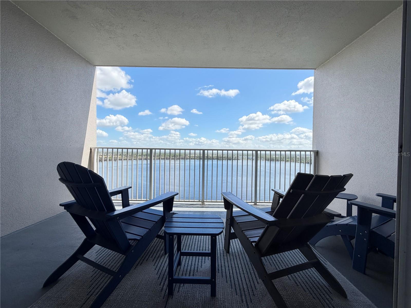 Image 18 of 35 For 13415 Blue Heron Beach Drive 1407