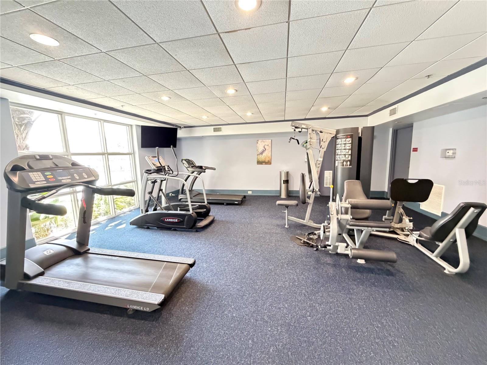 Image 26 of 35 For 13415 Blue Heron Beach Drive 1407