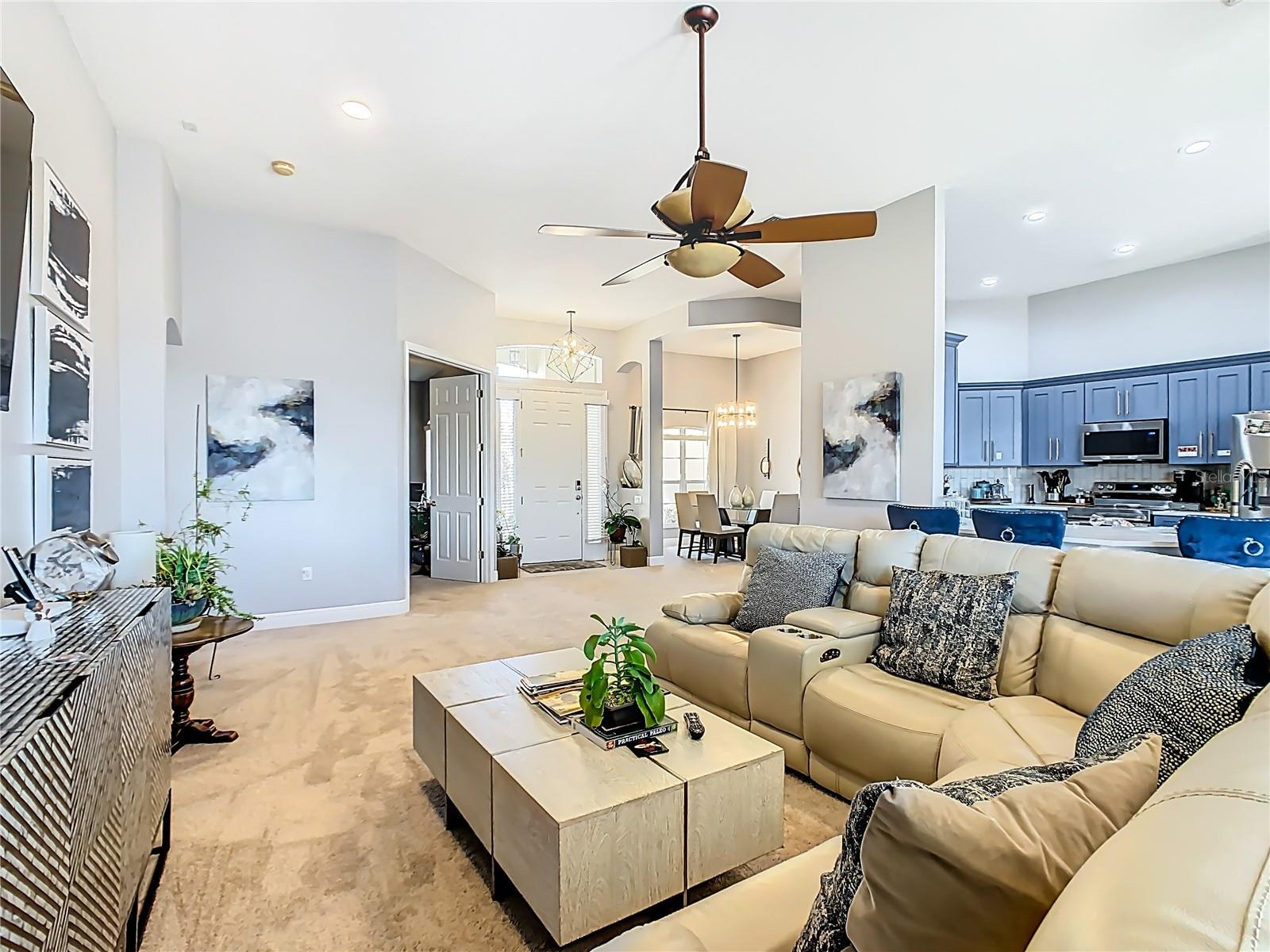 Image 10 of 51 For 3508 Sunset Isles Boulevard