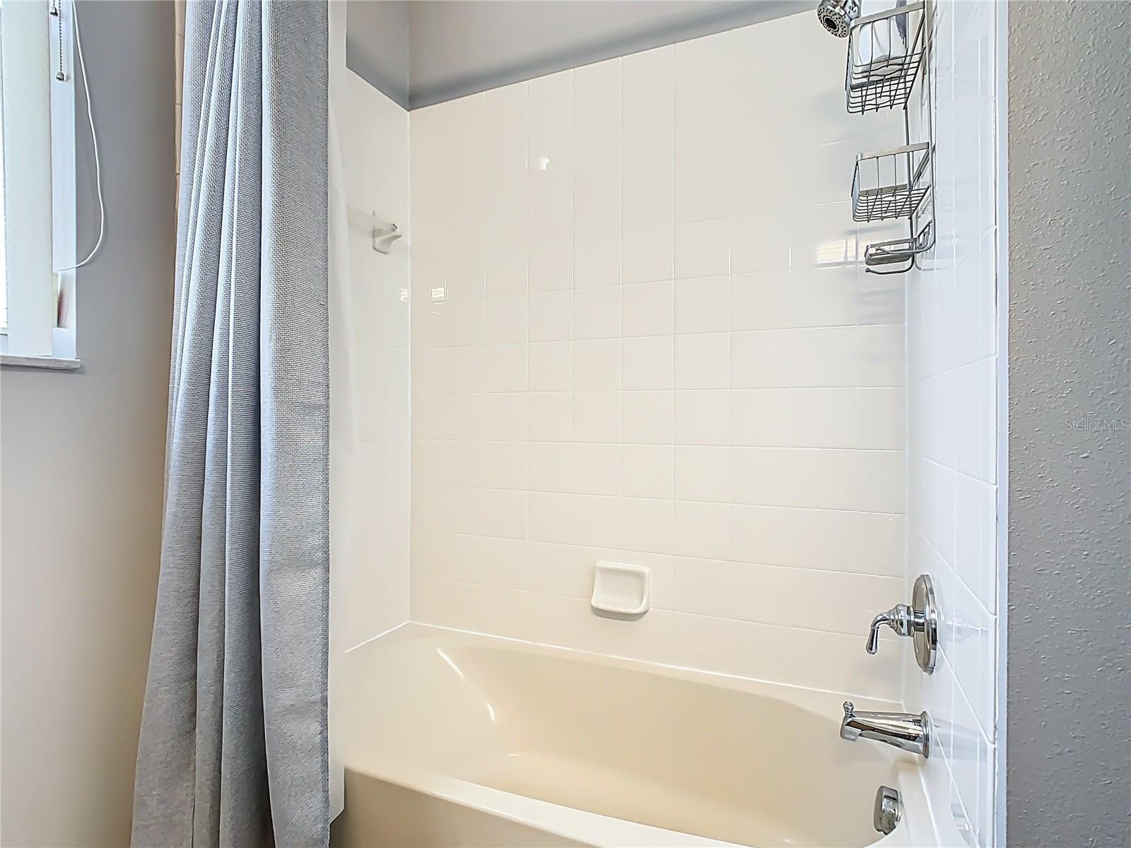 Image 24 of 51 For 3508 Sunset Isles Boulevard