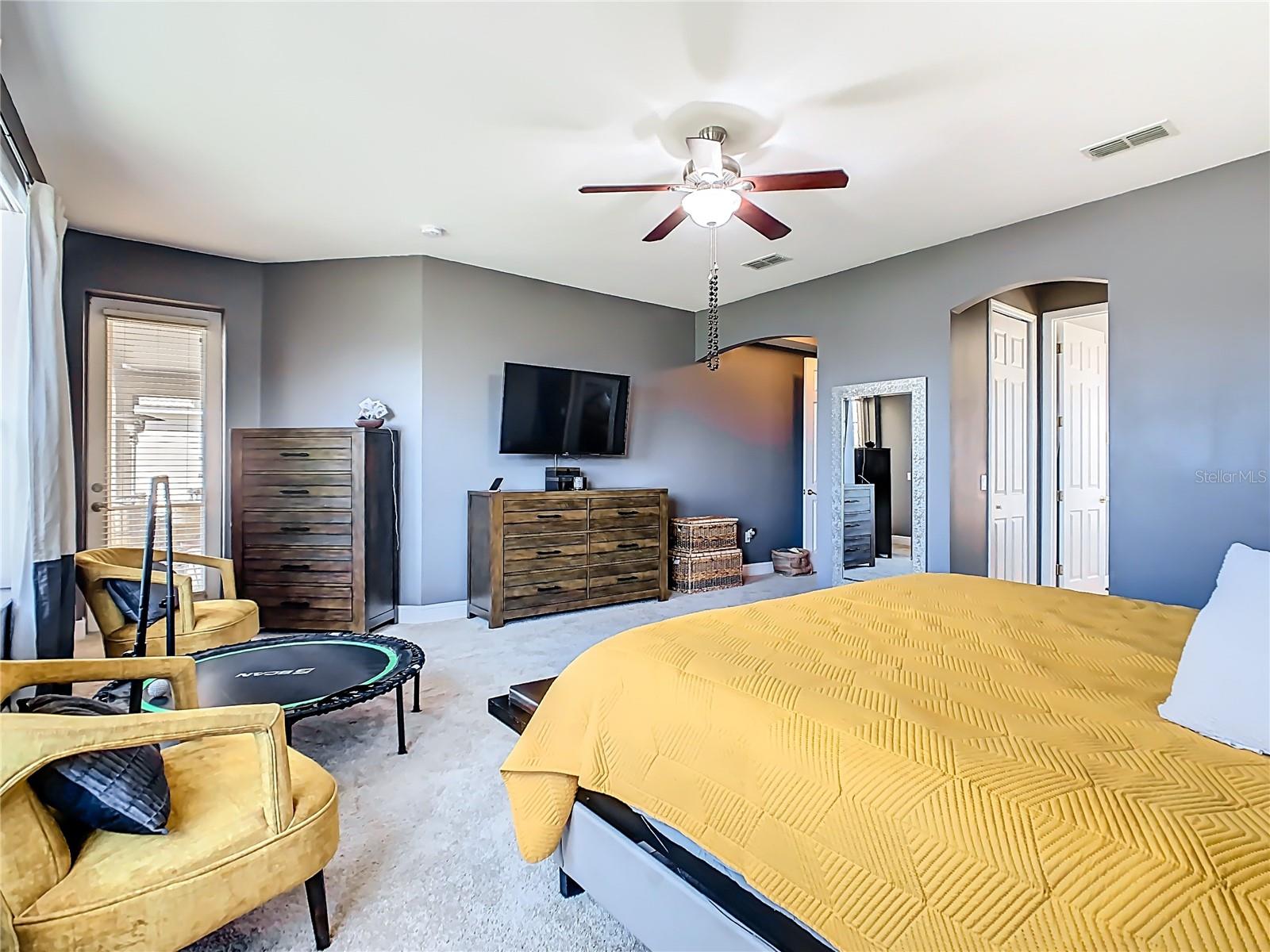 Image 27 of 51 For 3508 Sunset Isles Boulevard