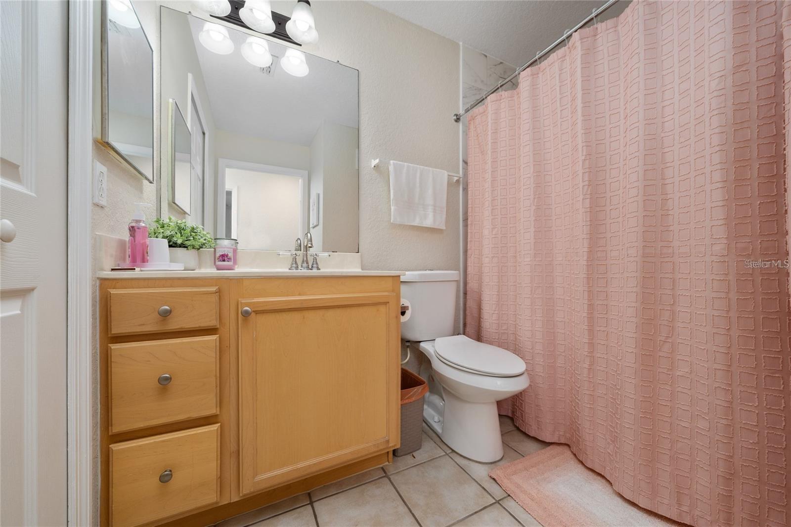 Image 20 of 35 For 930 Moonlight Cove Road 11-107