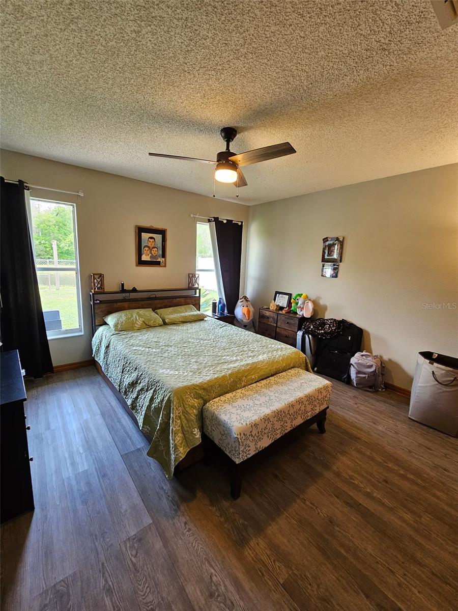 Image 12 of 19 For 1927 Gamboge Drive