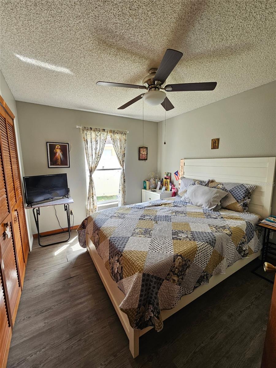 Image 13 of 19 For 1927 Gamboge Drive