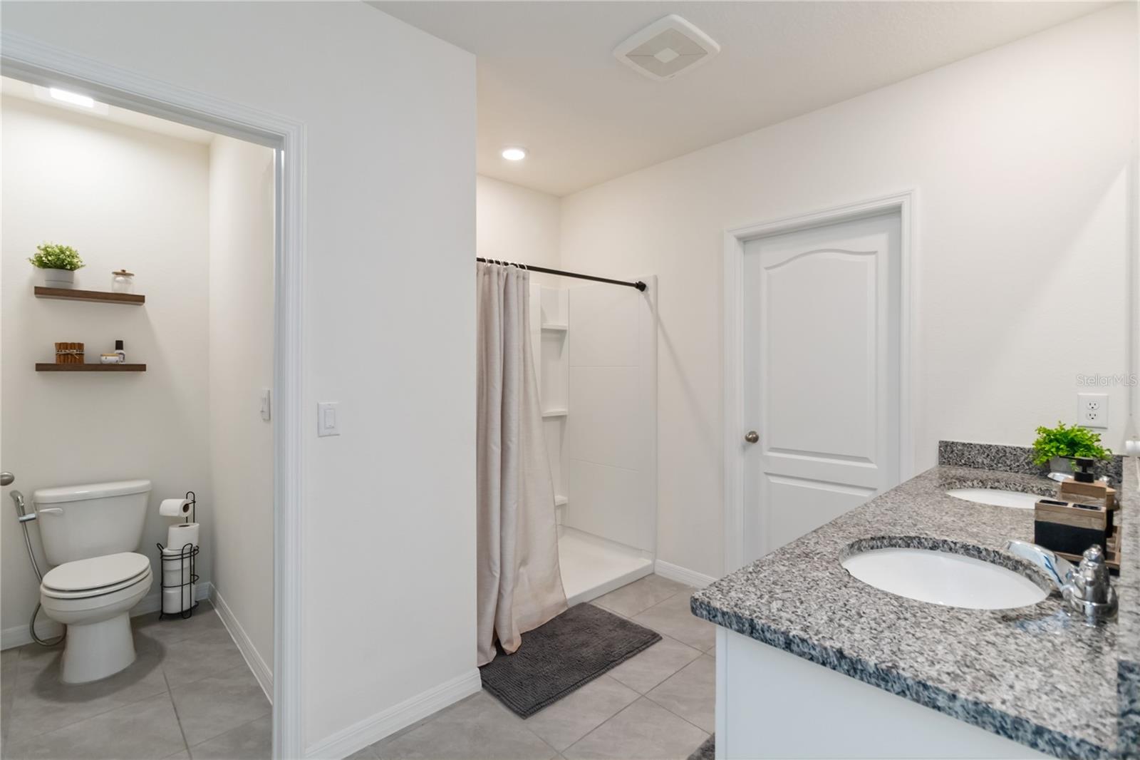 Image 29 of 59 For 2780 Swooping Sparrow Drive