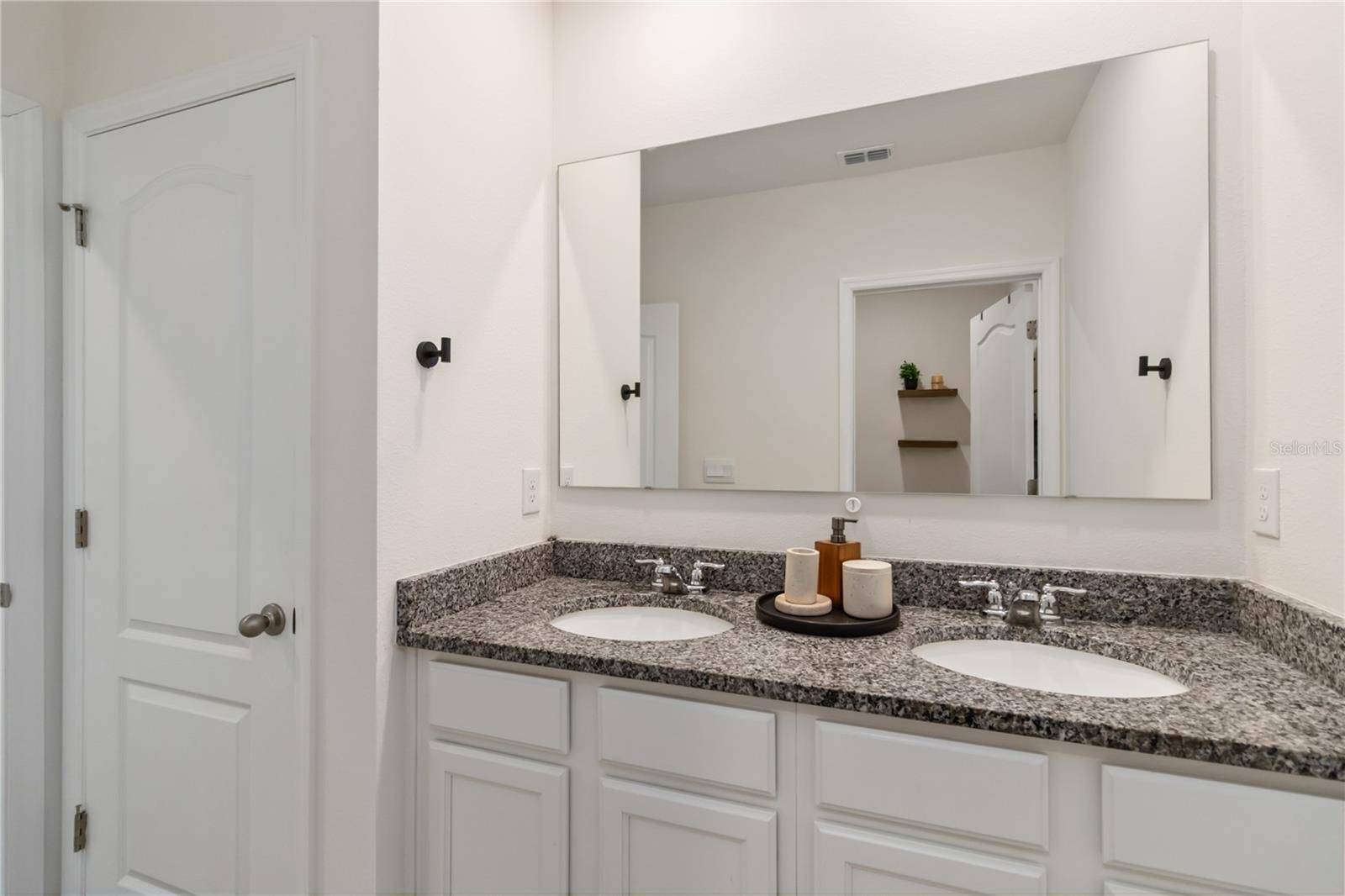 Image 39 of 59 For 2780 Swooping Sparrow Drive