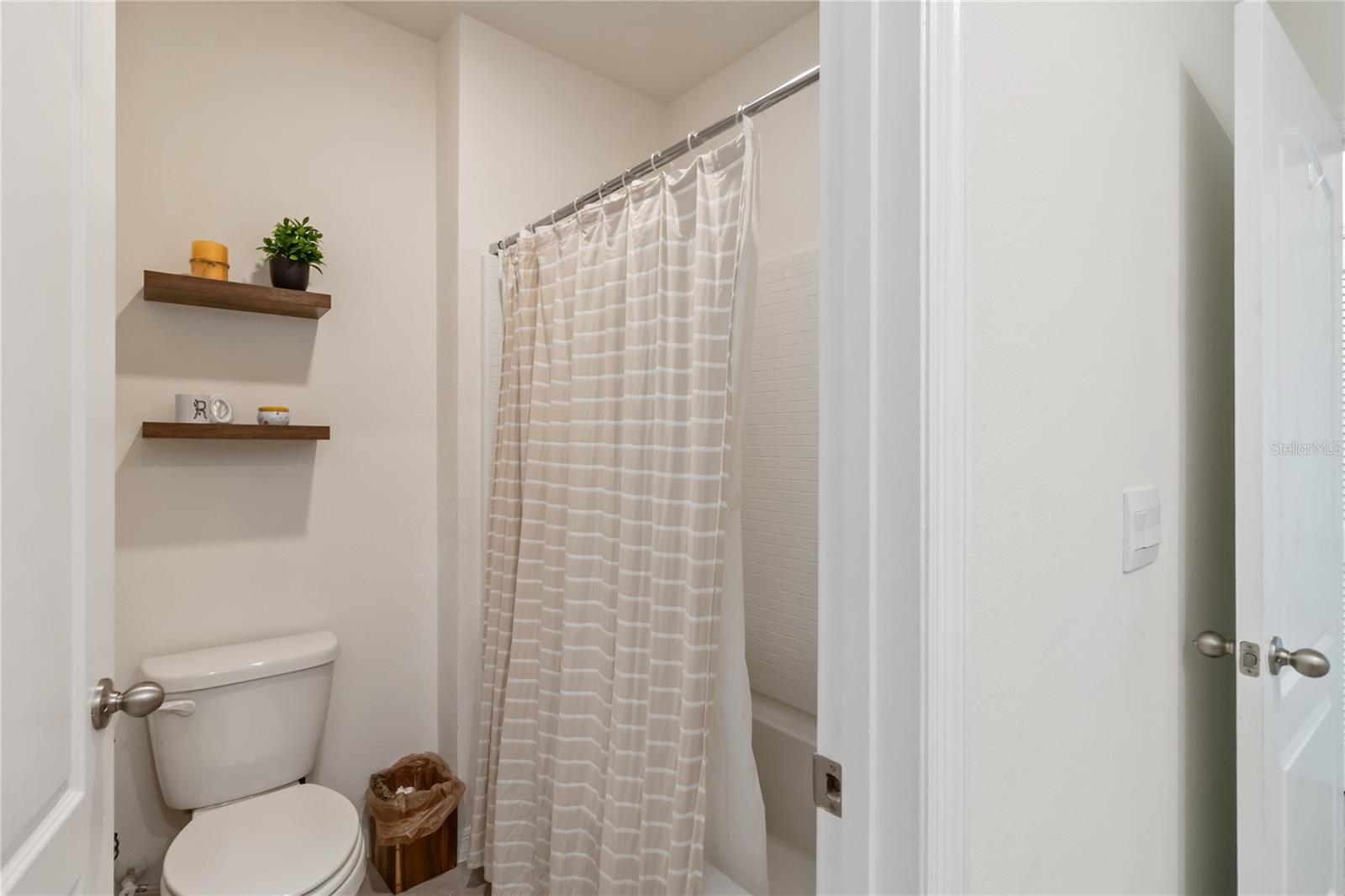 Image 40 of 59 For 2780 Swooping Sparrow Drive