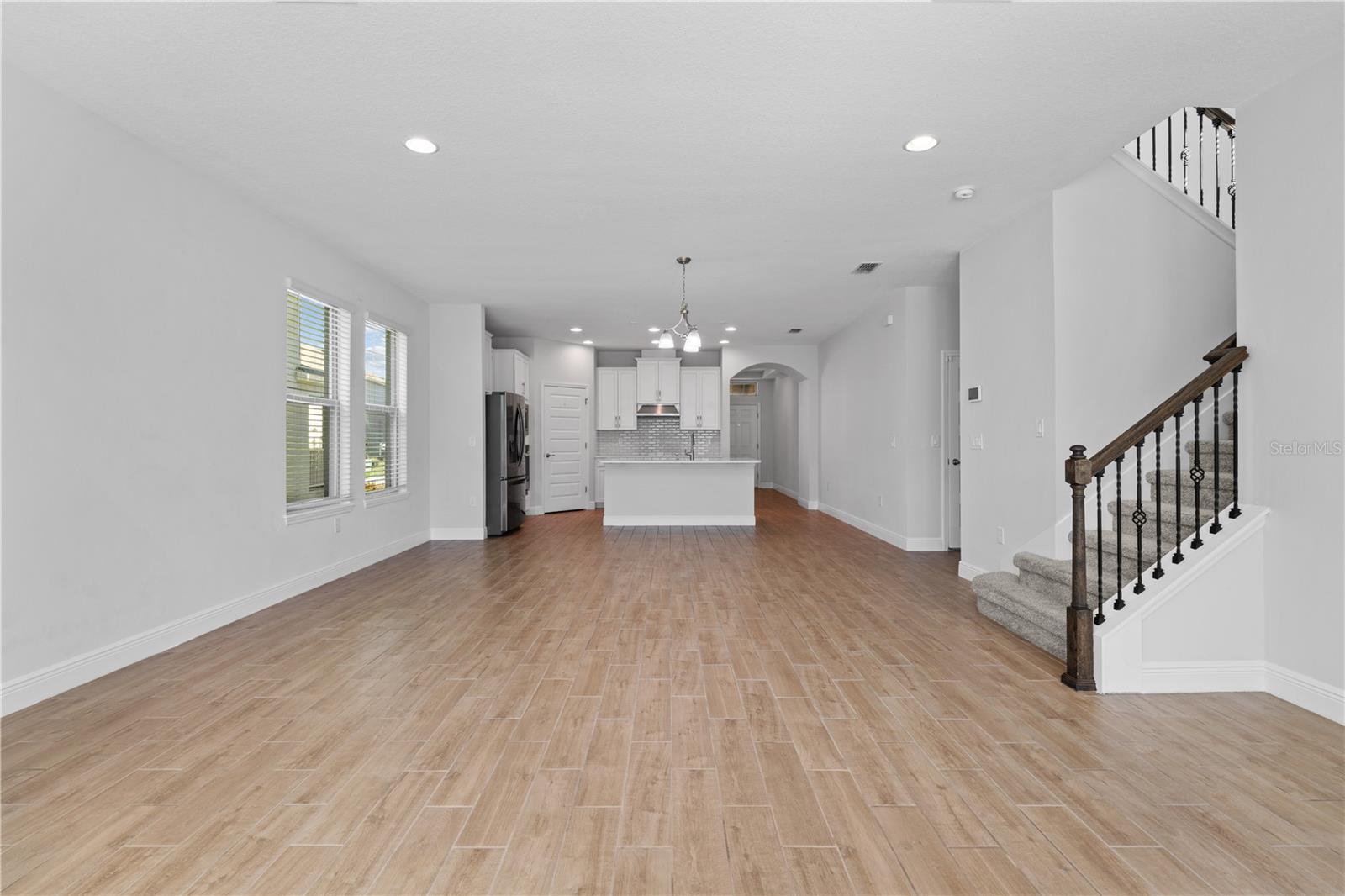 Image 21 of 52 For 15537 Mango Isle Street