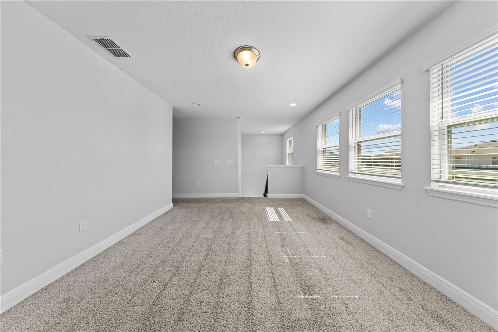 Image 29 of 52 For 15537 Mango Isle Street