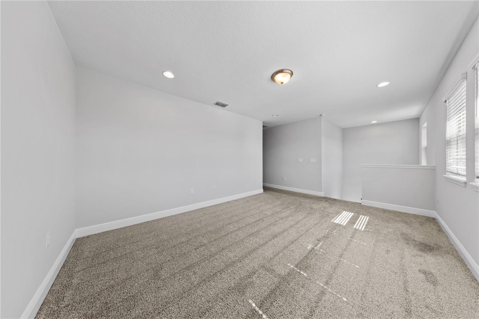 Image 30 of 52 For 15537 Mango Isle Street