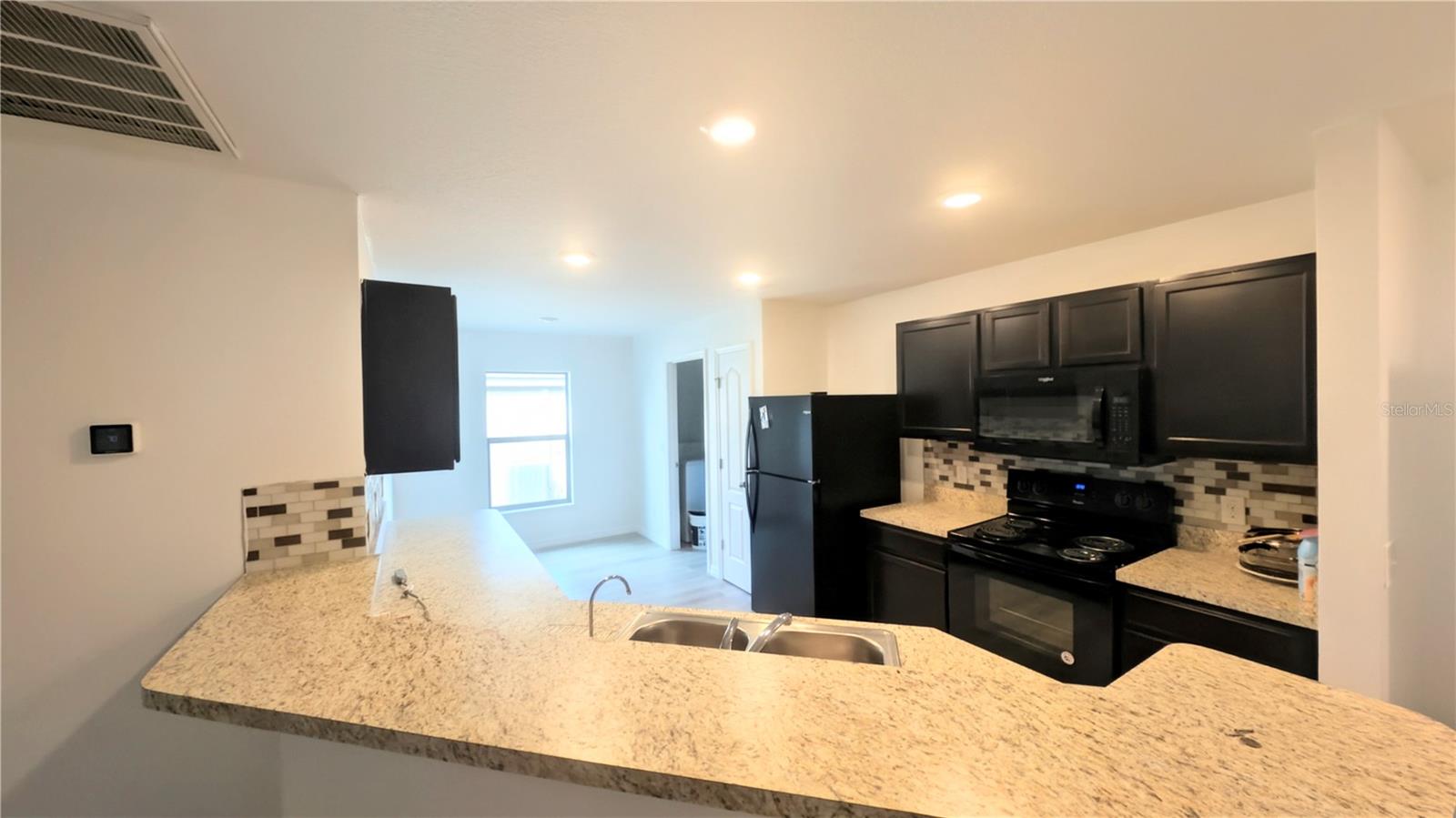 Image 6 of 12 For 1614 Fitzgerald Drive