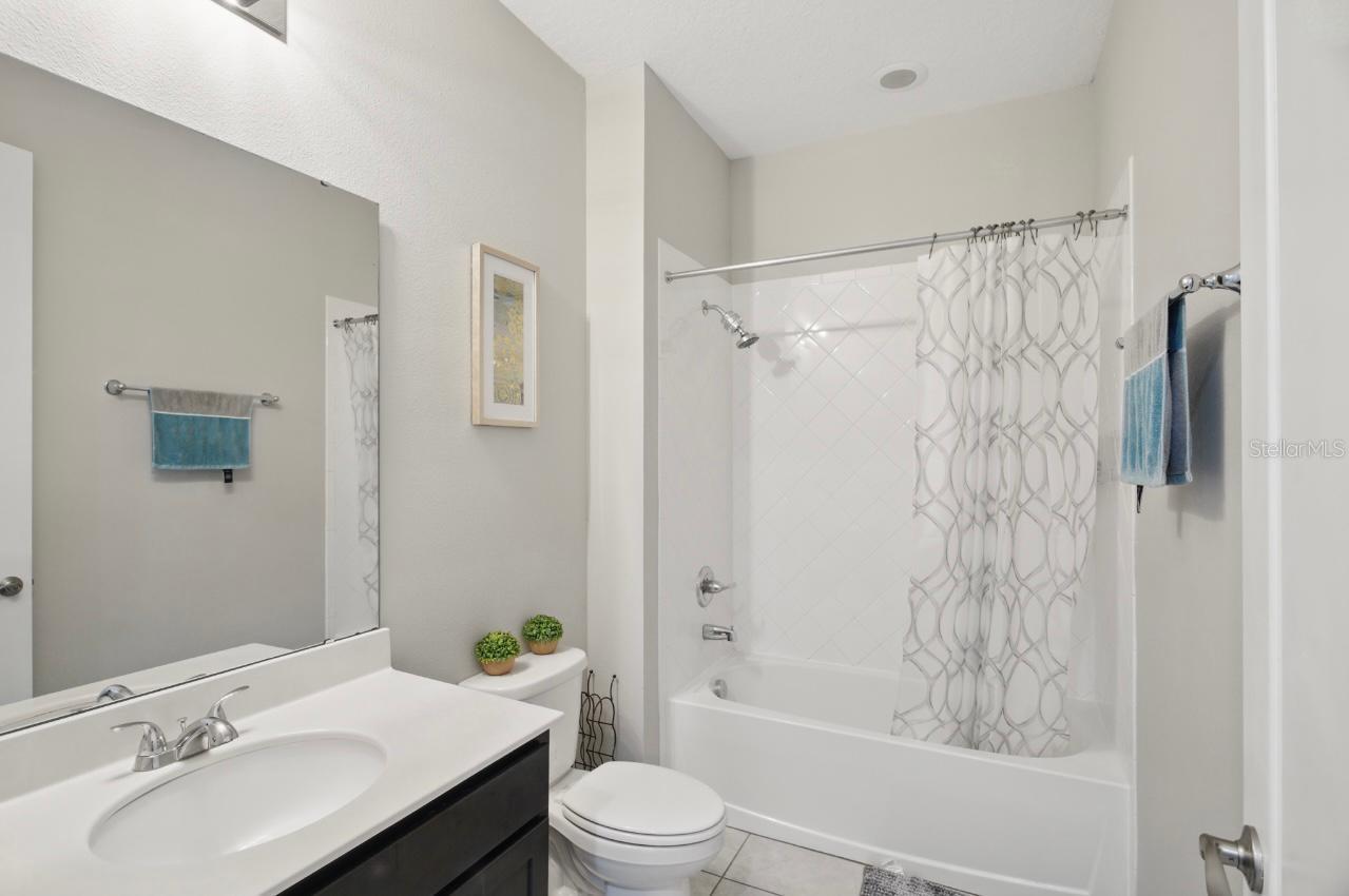 Image 11 of 21 For 914 Fallon Hills Drive