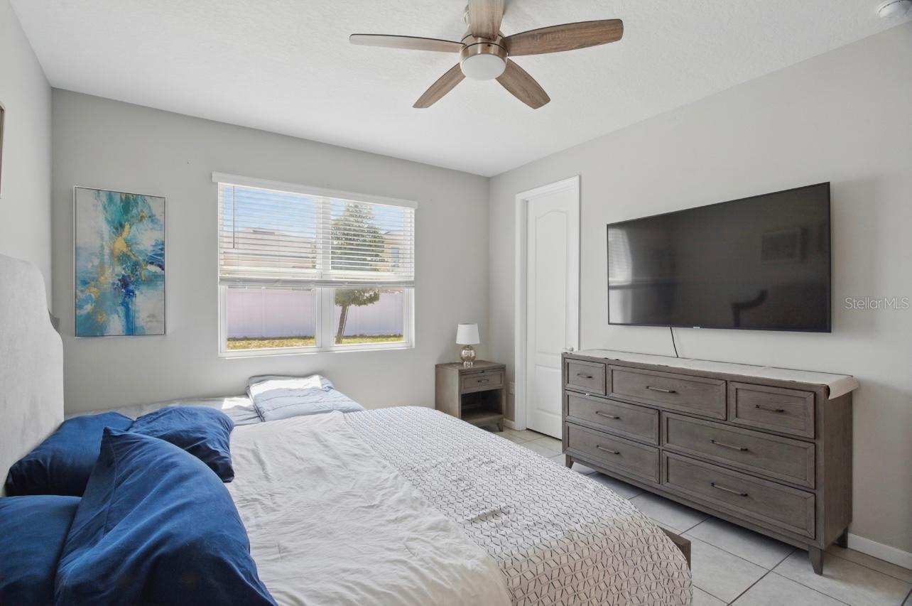 Image 12 of 21 For 914 Fallon Hills Drive